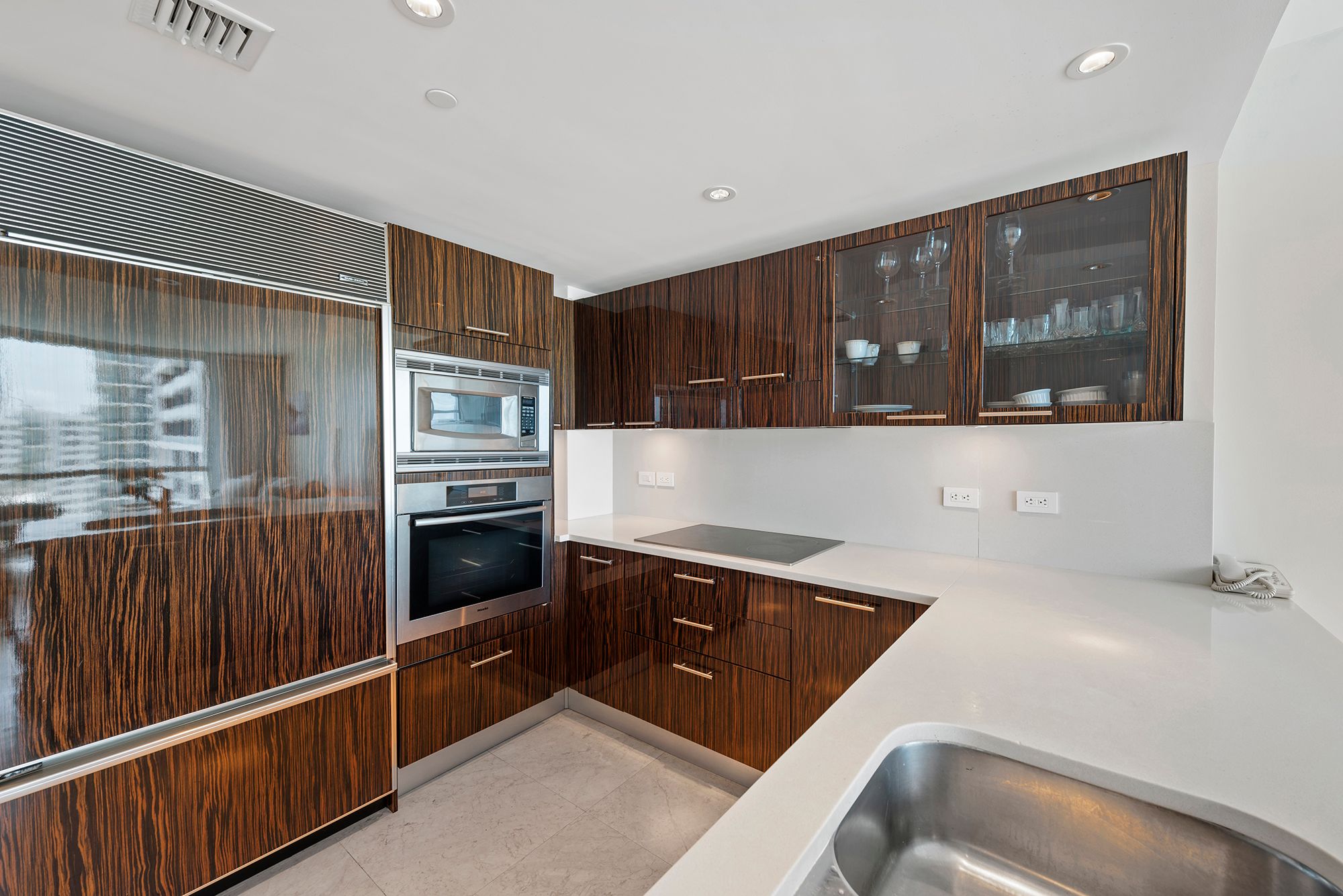 6801 Collins Avenue Miami Beach FL 33141