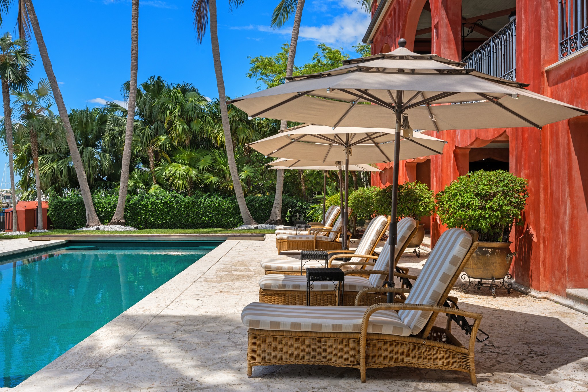 230 Harbor Drive Key Biscayne FL 33149