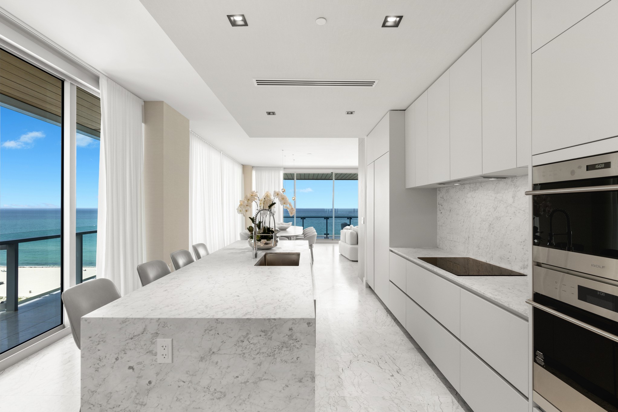 5775 Collins Avenue Miami Beach FL 33140