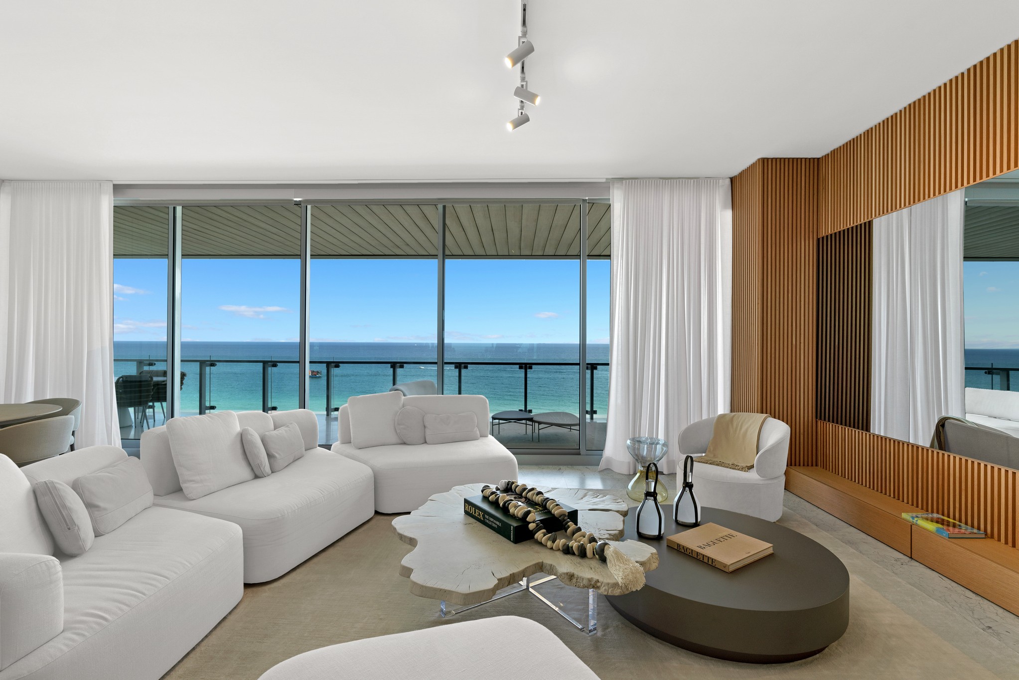 5775 Collins Avenue Miami Beach FL 33140