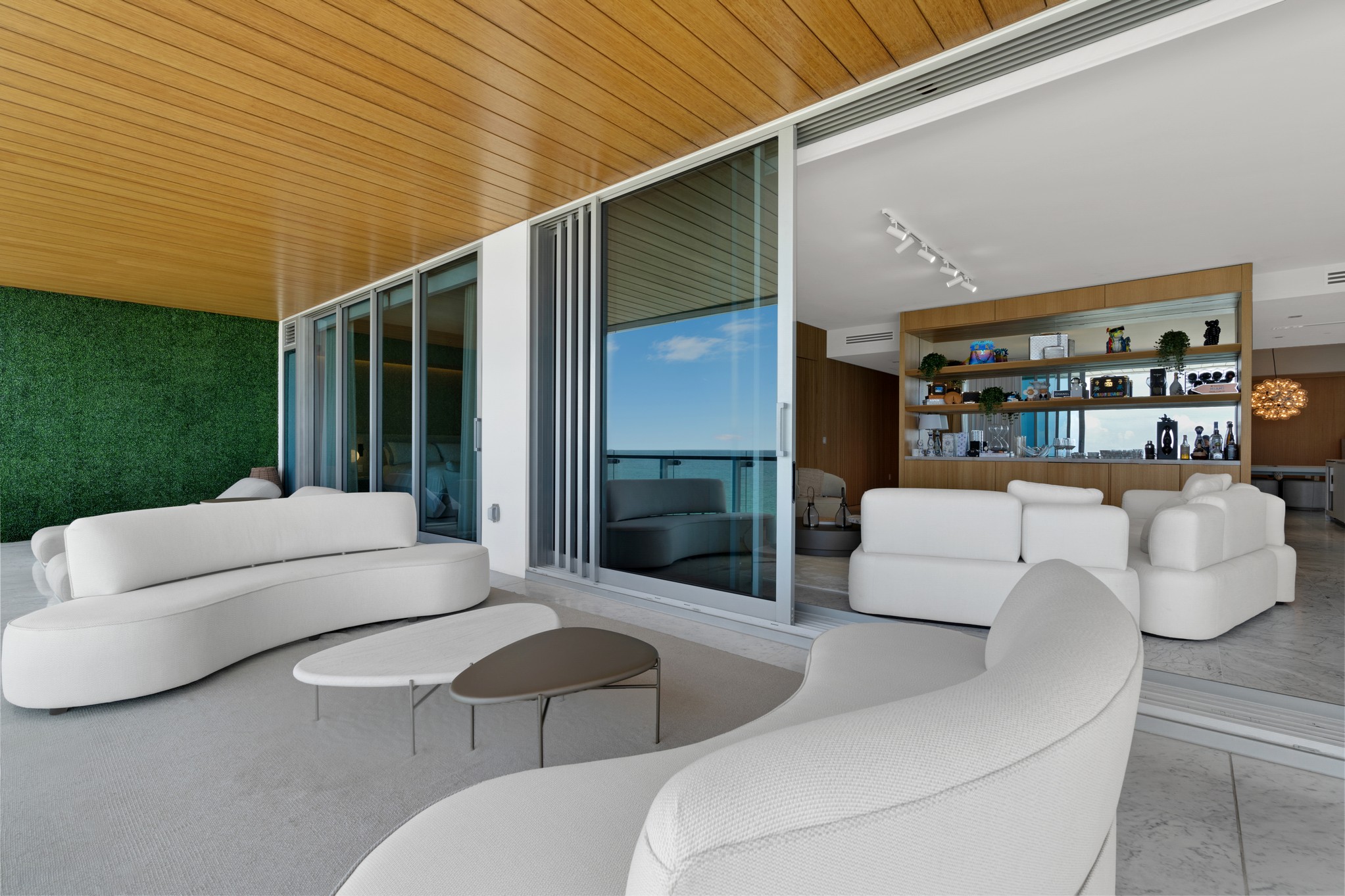 5775 Collins Avenue Miami Beach FL 33140