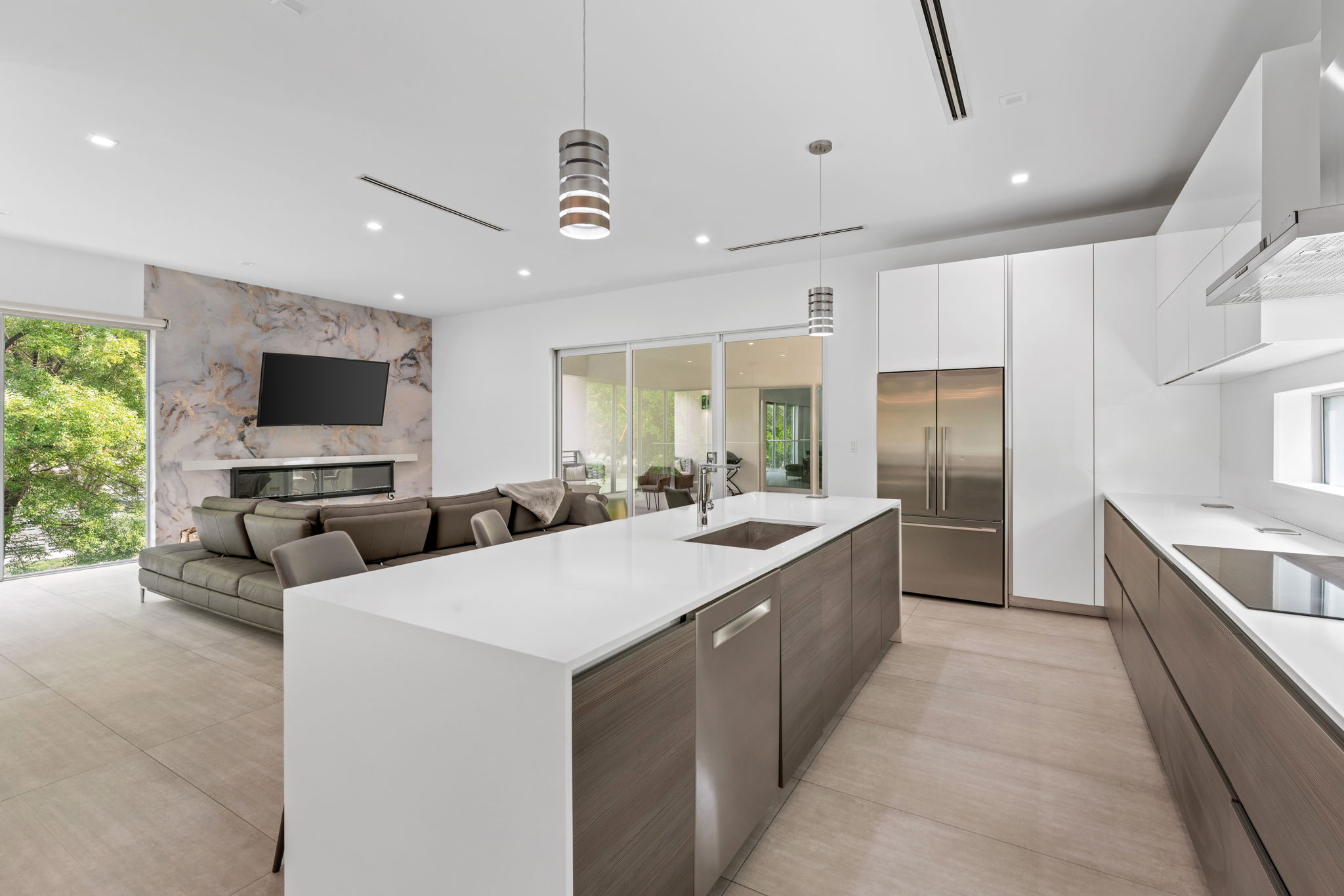 1510 SW 4th Avenue Miami FL 33129