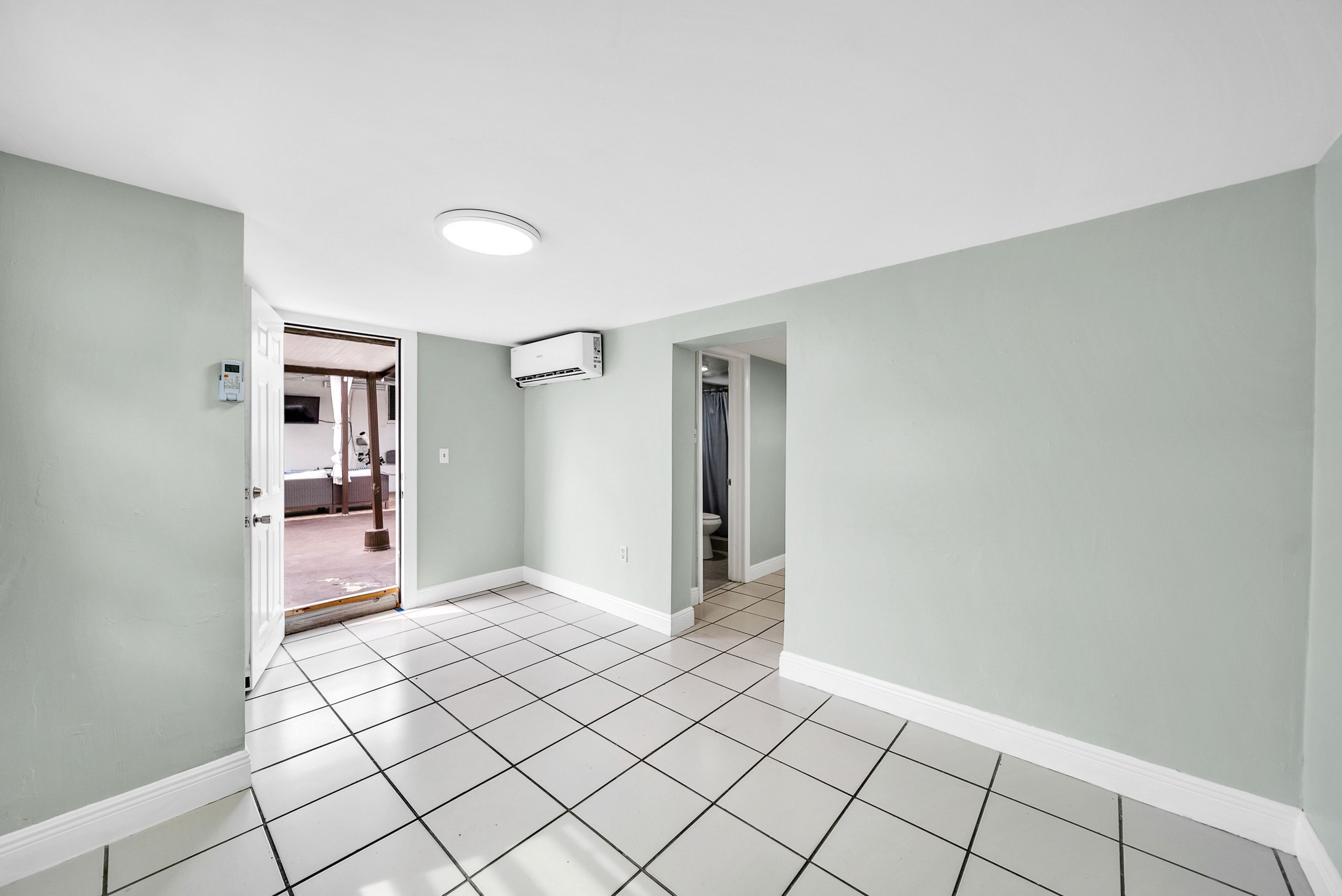 875 E 29th Street Hialeah FL 33013