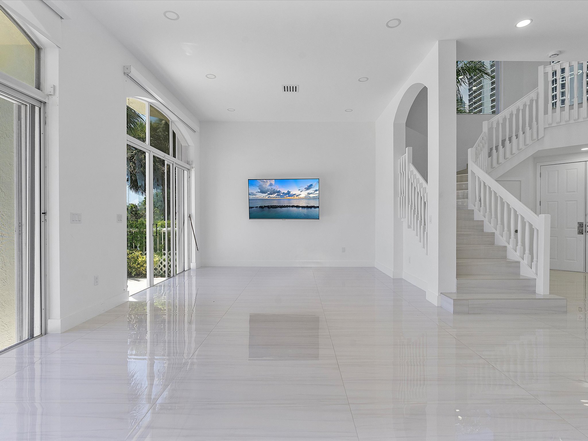 21301 NE 38th Avenue Aventura FL 33180