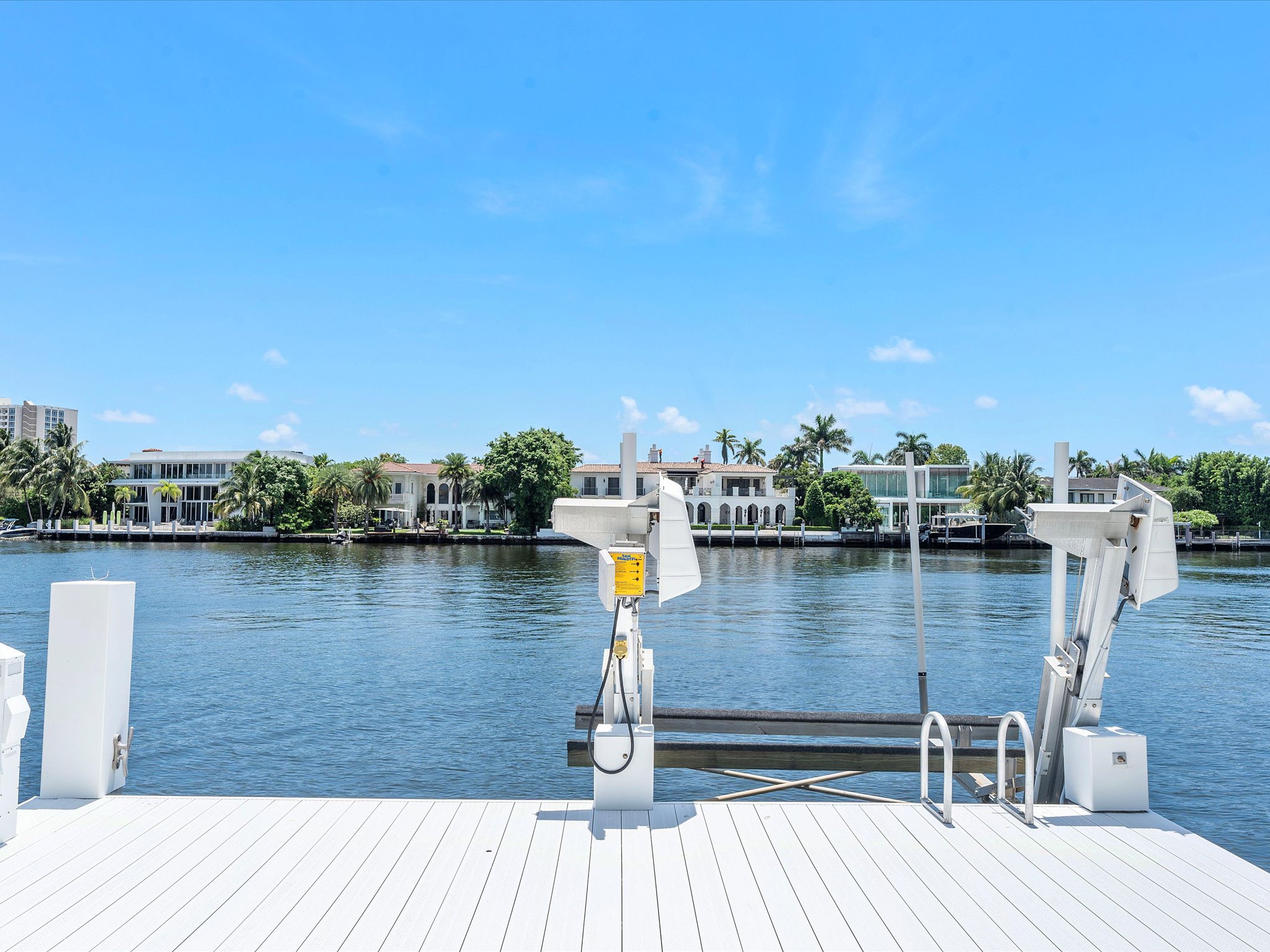 21301 NE 38th Avenue Aventura FL 33180