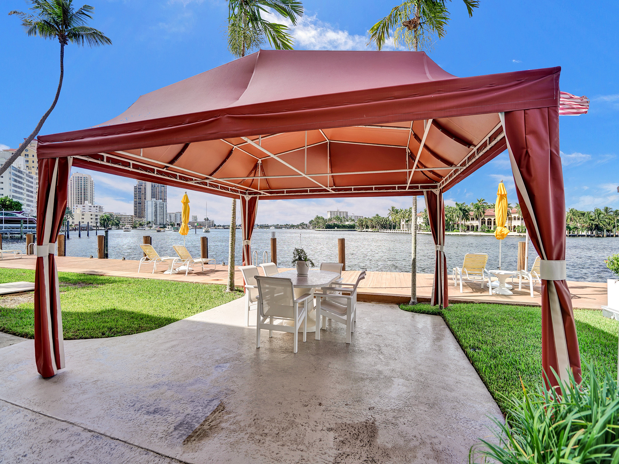 341 N Birch Road Fort Lauderdale FL 33304