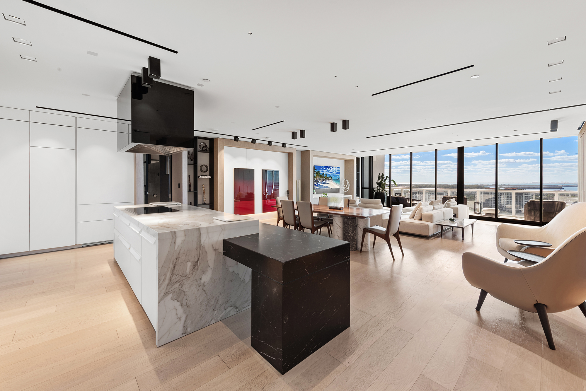 100 S Pointe Drive Miami Beach FL 33139