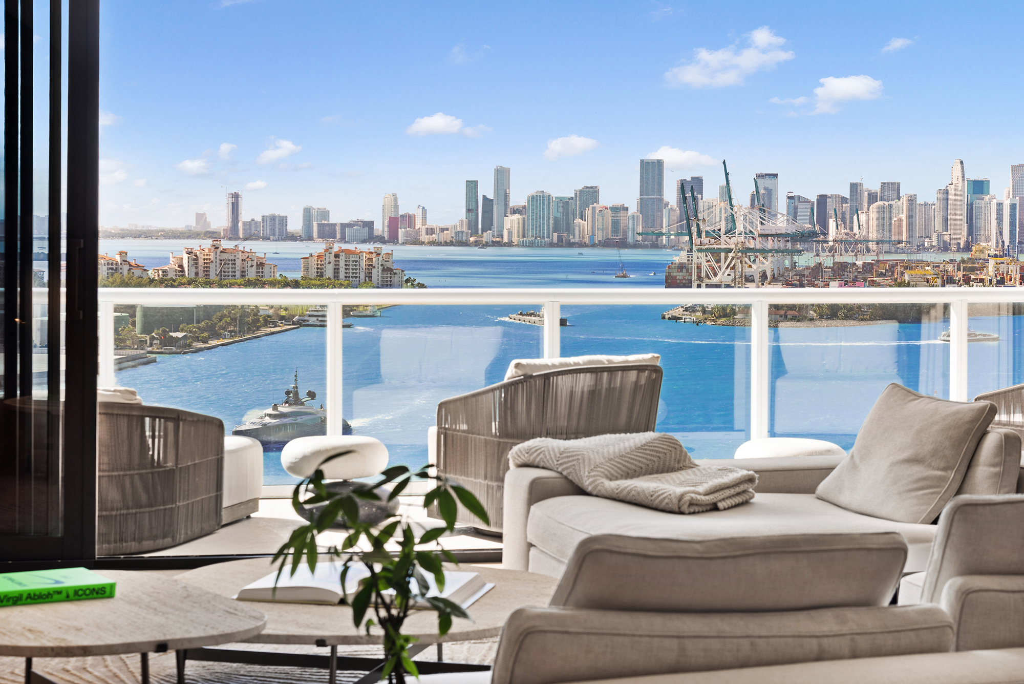 100 S Pointe Drive Miami Beach FL 33139