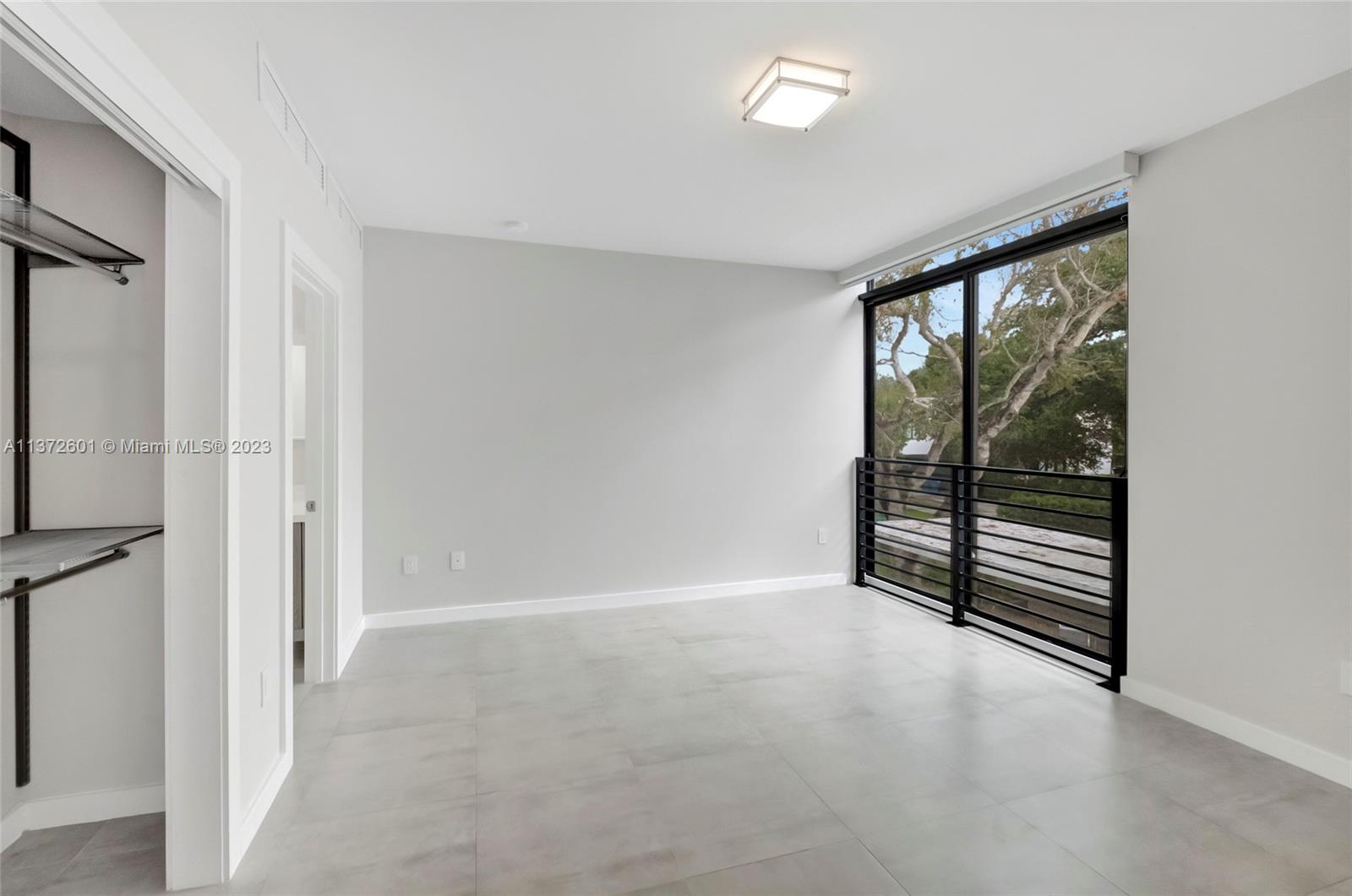 8630 Arboretum Lane Miami FL 33138