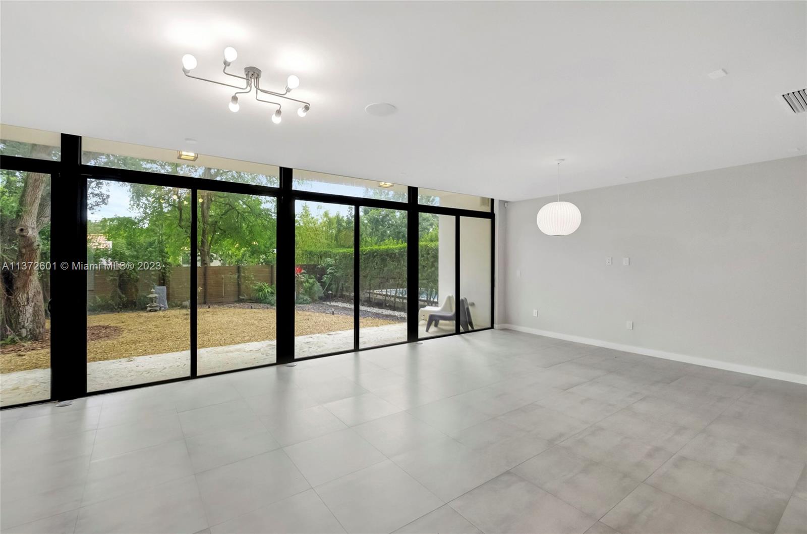8630 Arboretum Lane Miami FL 33138