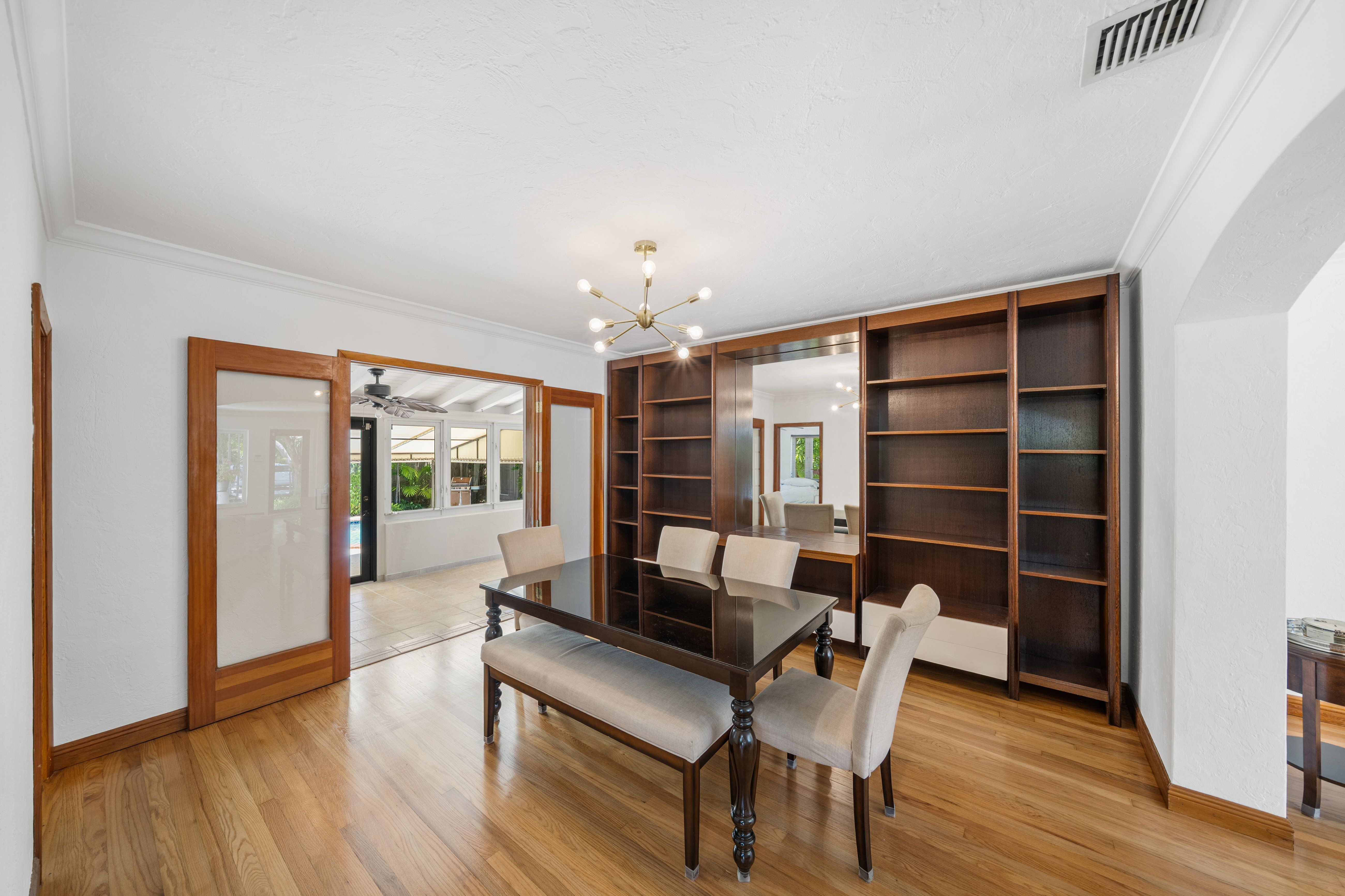 739 Lakeview Drive Miami Beach FL 33140