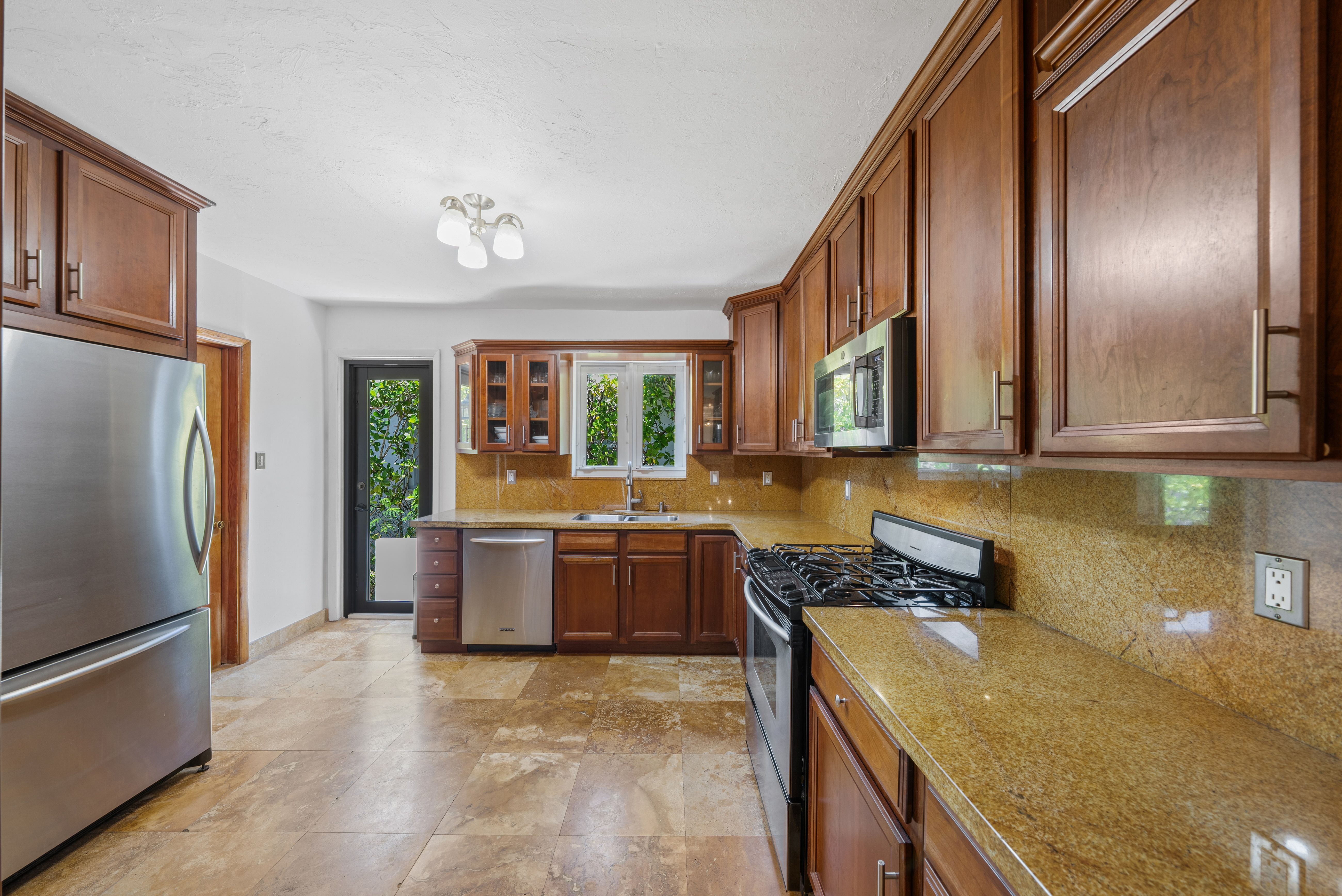 739 Lakeview Drive Miami Beach FL 33140