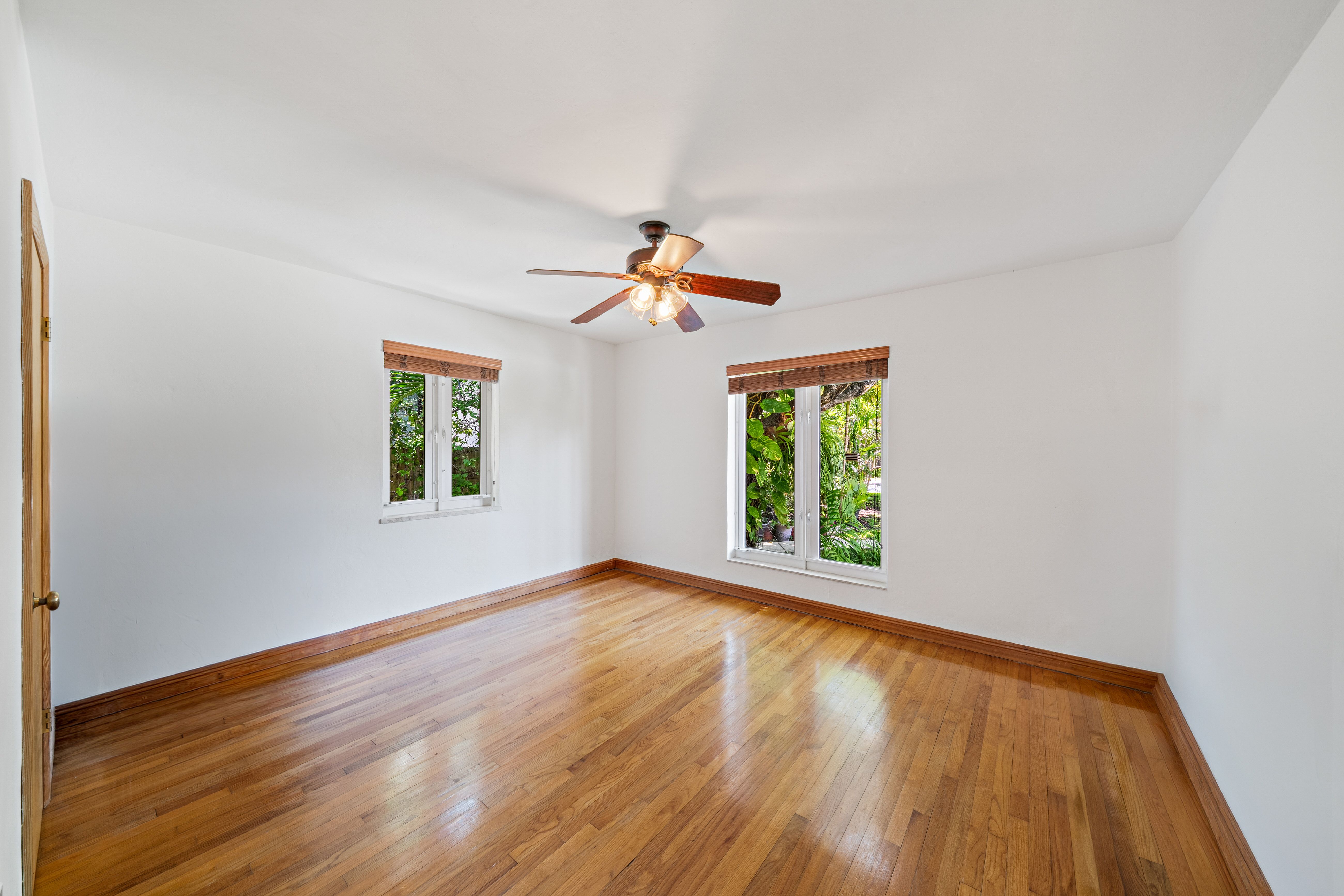 739 Lakeview Drive Miami Beach FL 33140