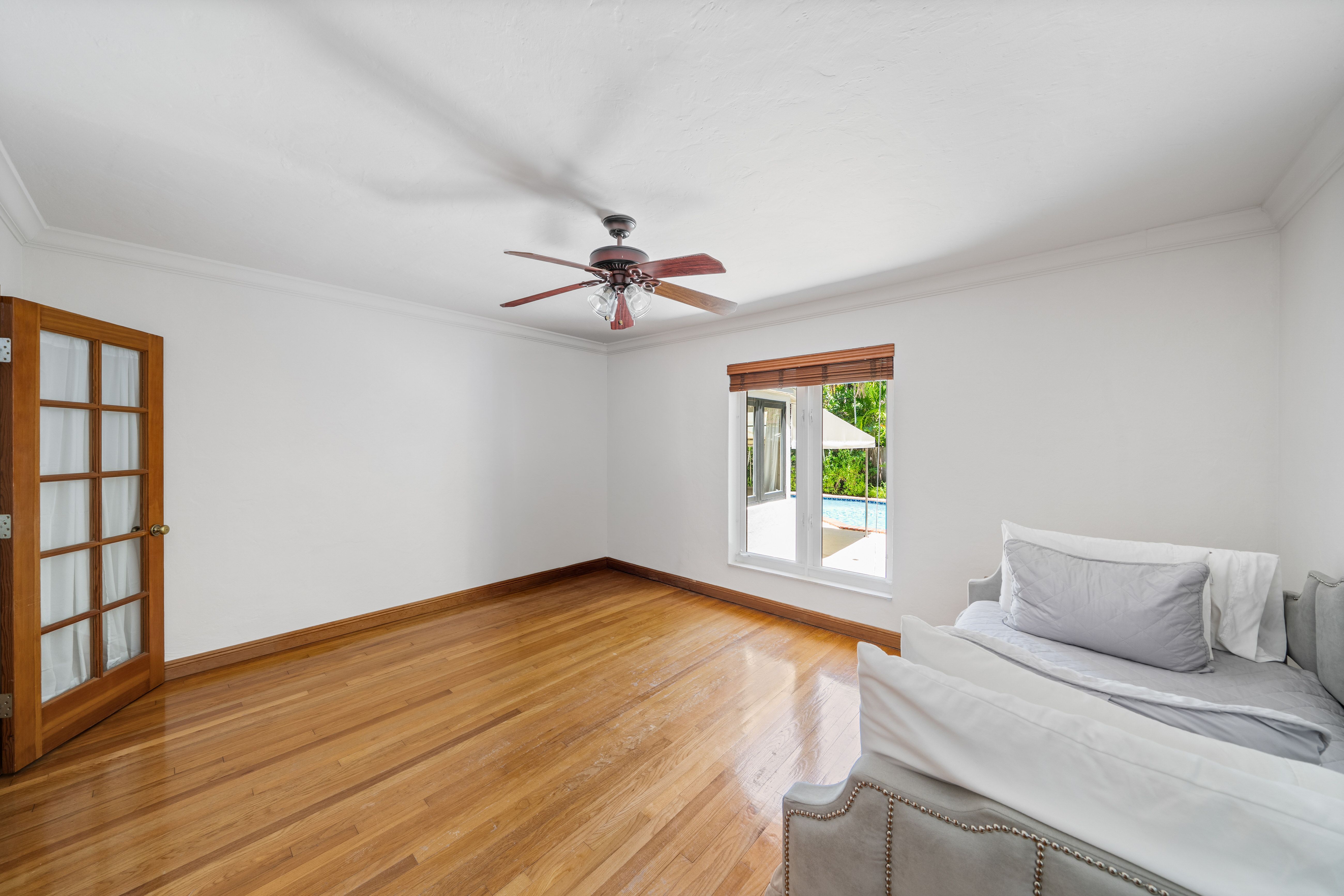 739 Lakeview Drive Miami Beach FL 33140