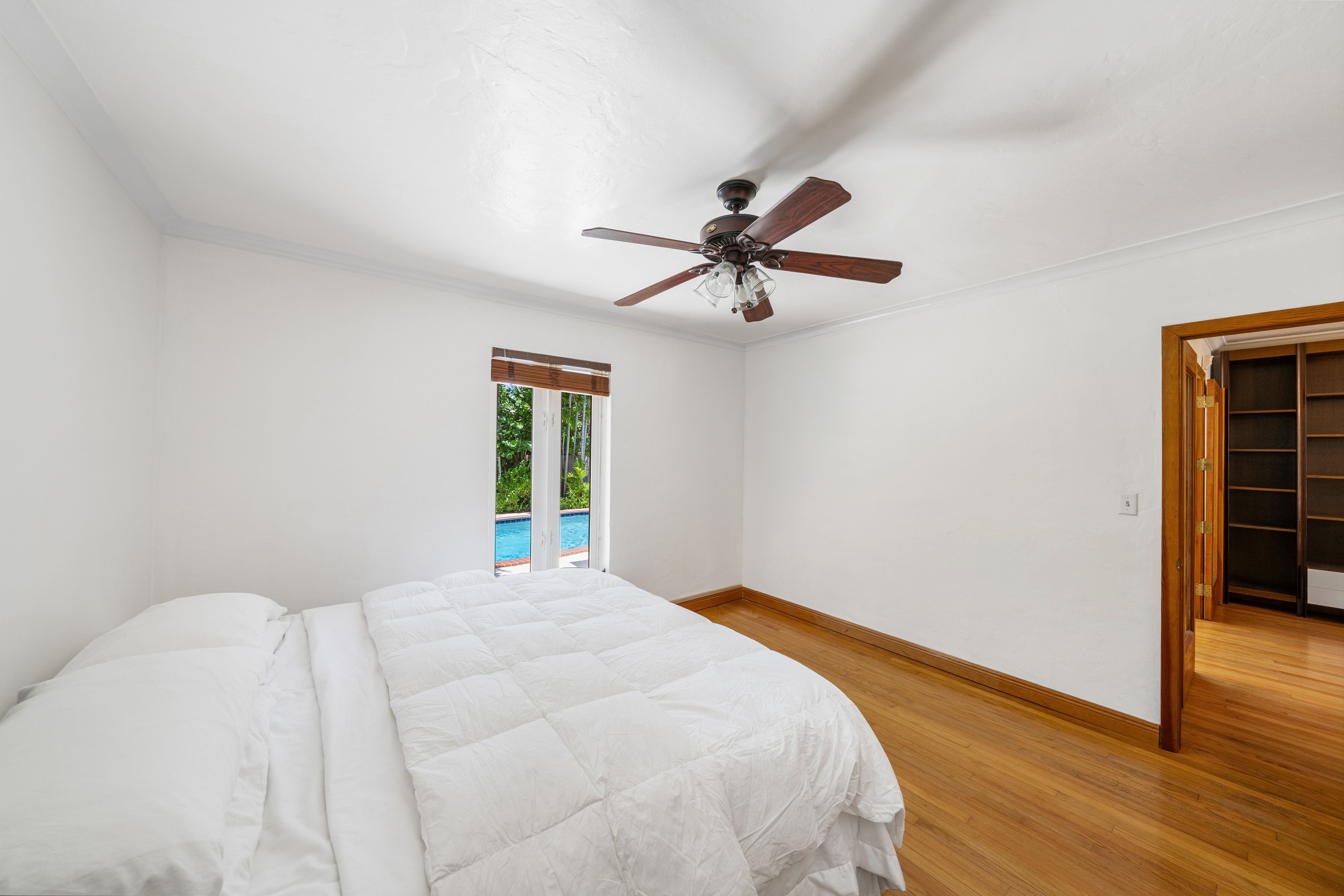 739 Lakeview Drive Miami Beach FL 33140