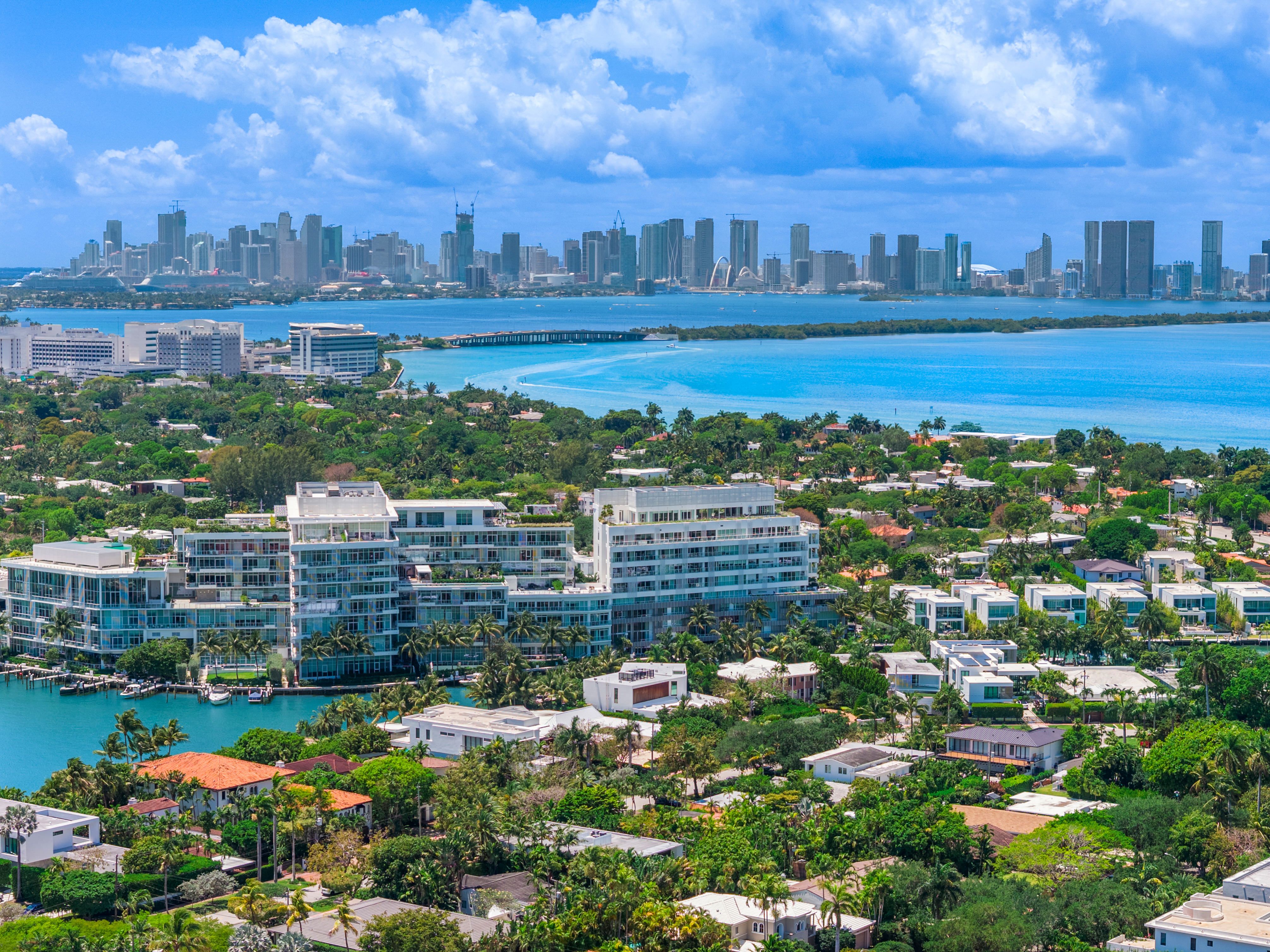 739 Lakeview Drive Miami Beach FL 33140