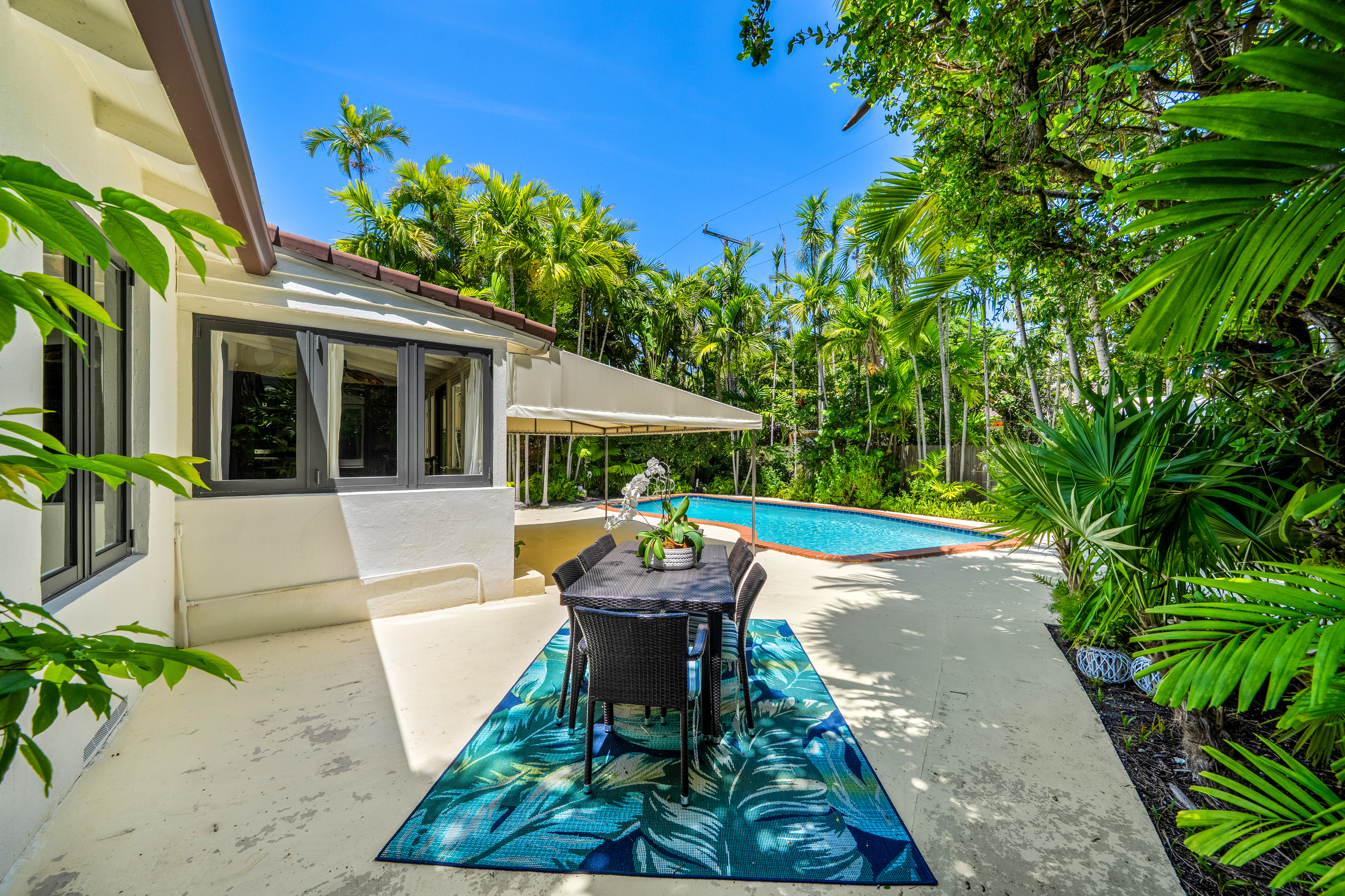 739 Lakeview Drive Miami Beach FL 33140