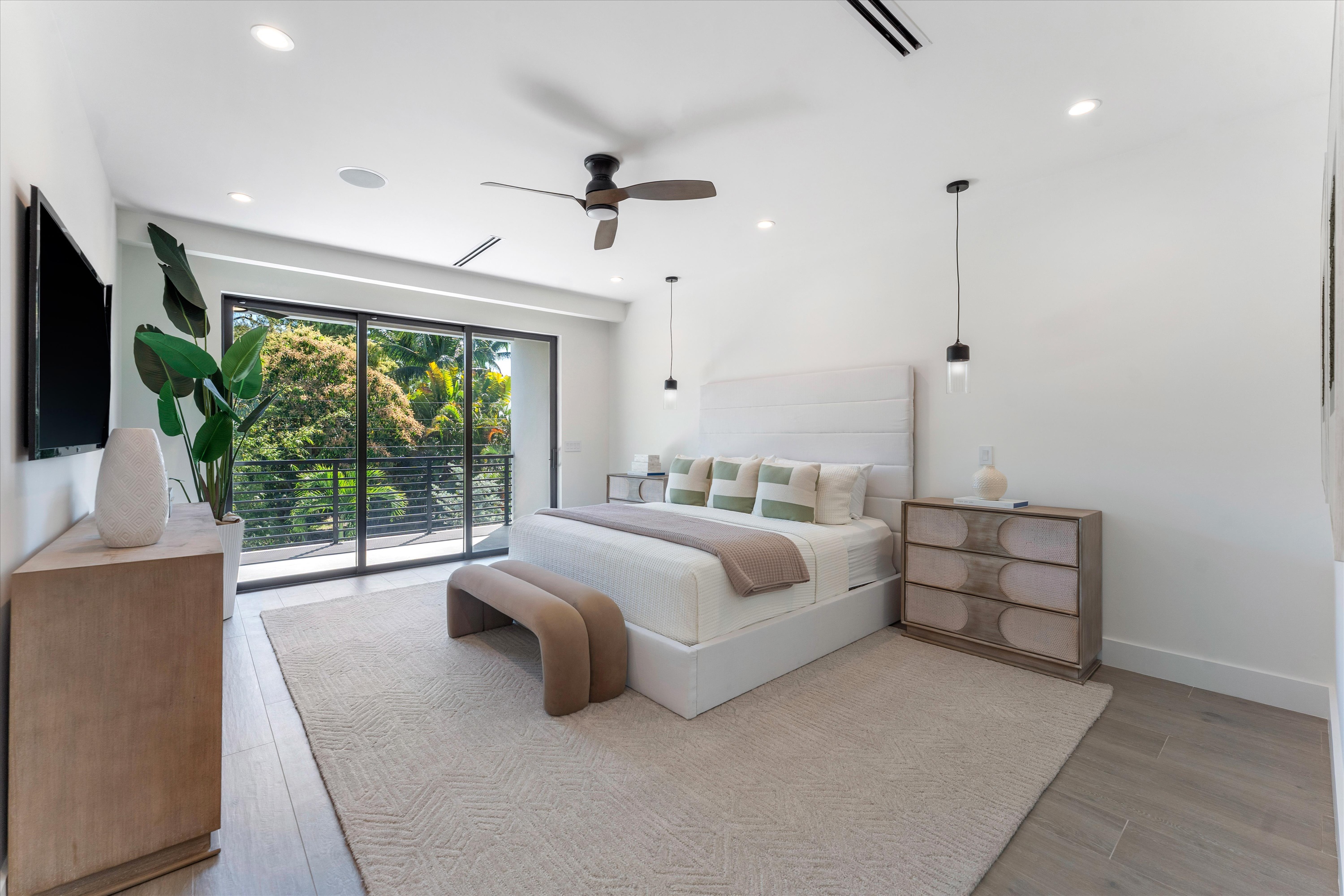 1122 NE 10th Avenue Fort Lauderdale FL 33304