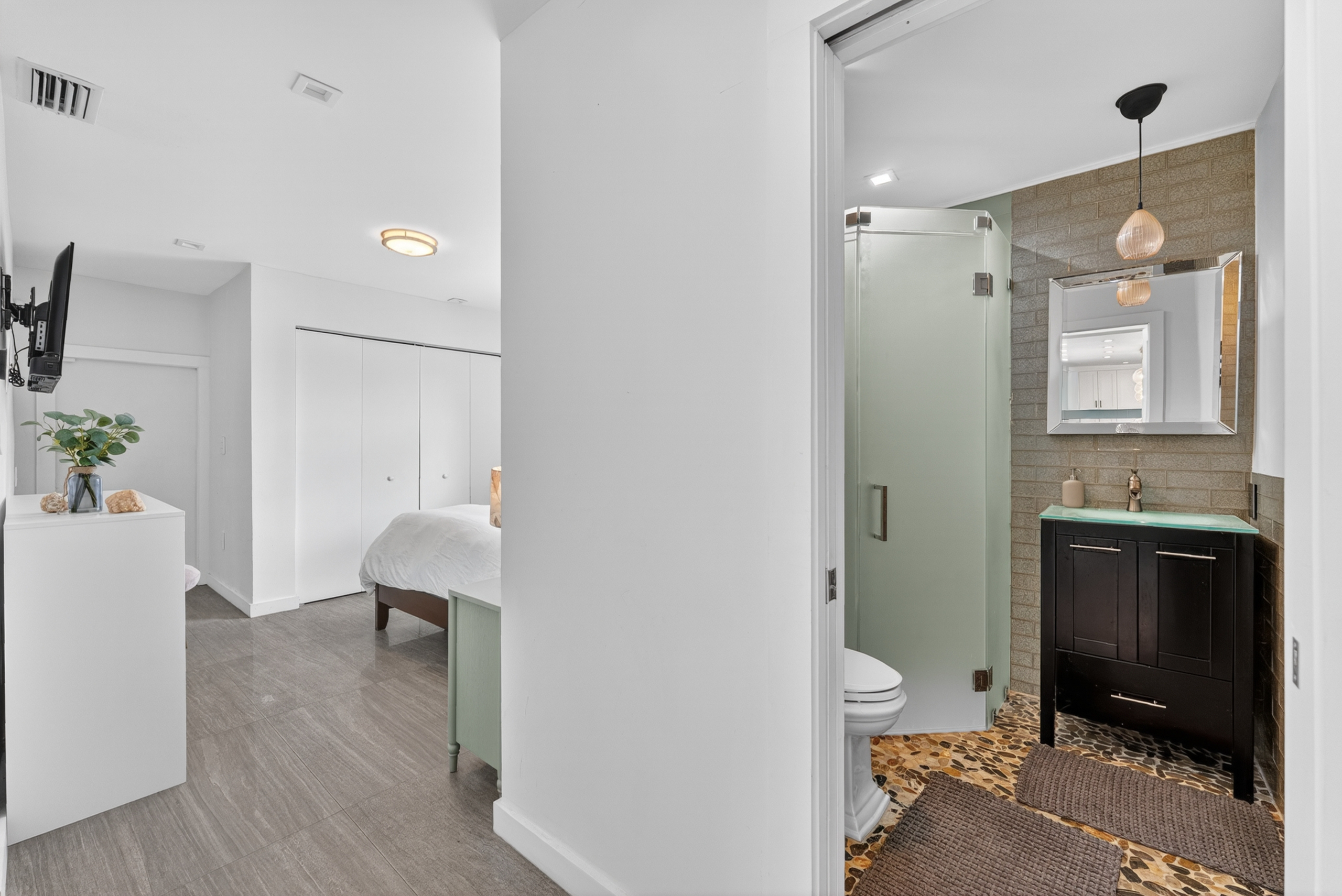 1865 NE 197th Terrace Miami FL 33179