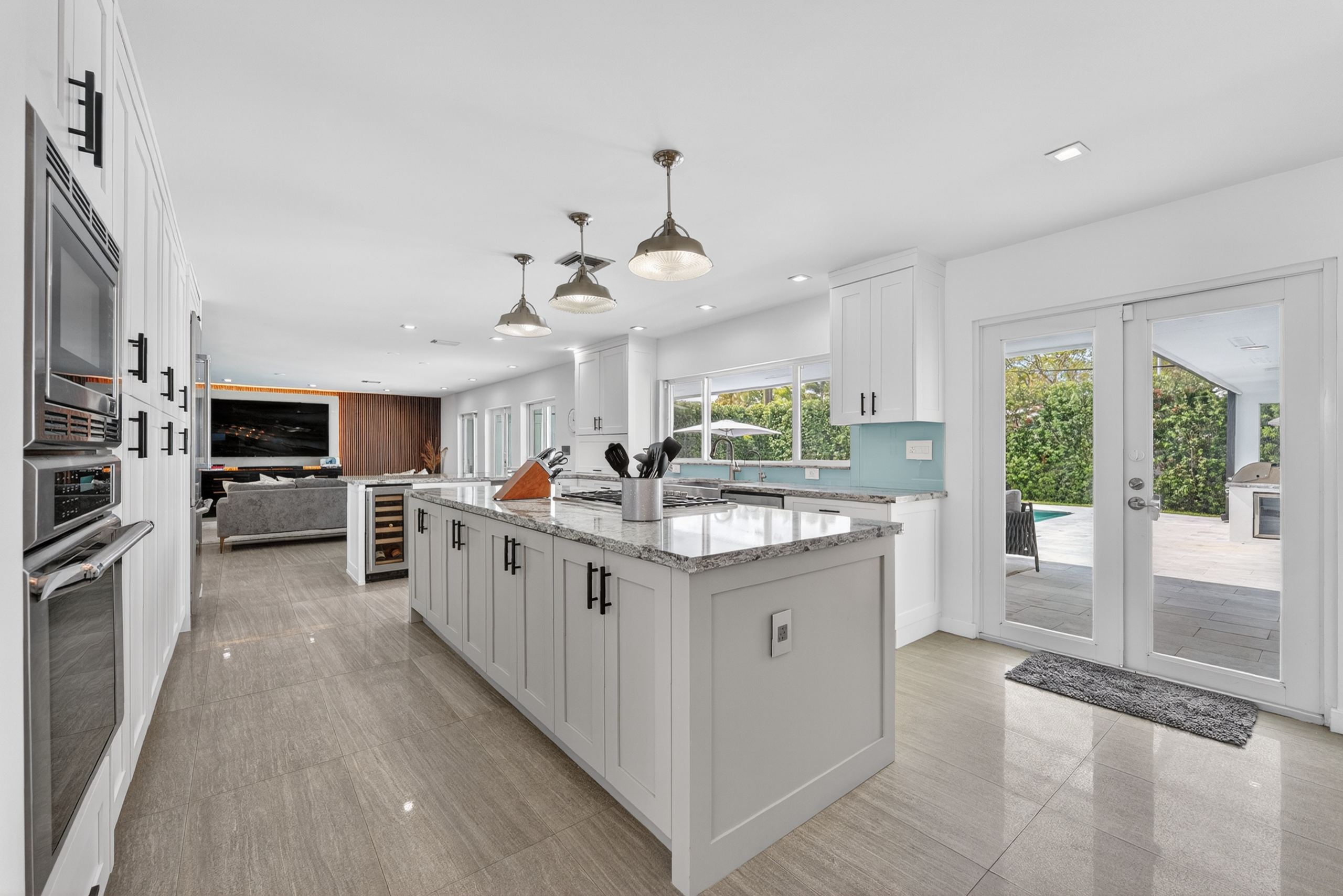 1865 NE 197th Terrace Miami FL 33179