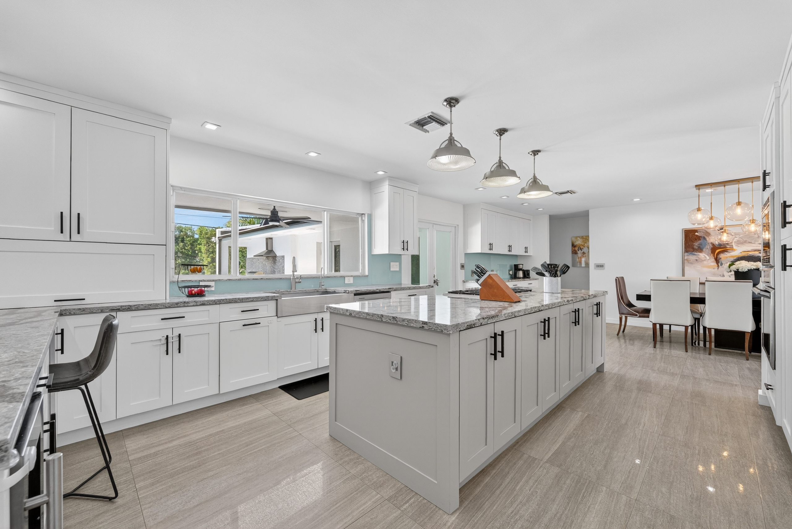 1865 NE 197th Terrace Miami FL 33179