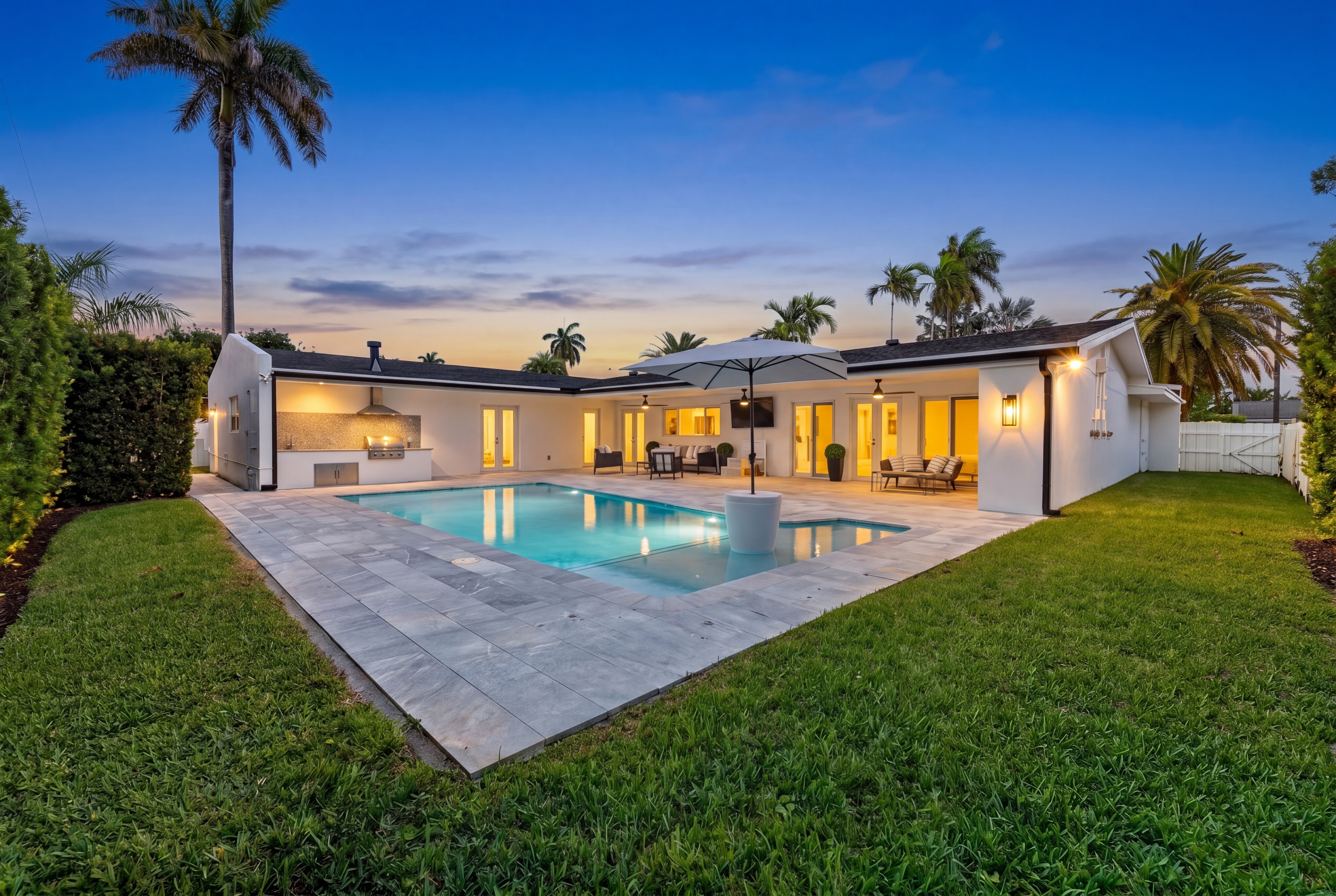 1865 NE 197th Terrace Miami FL 33179