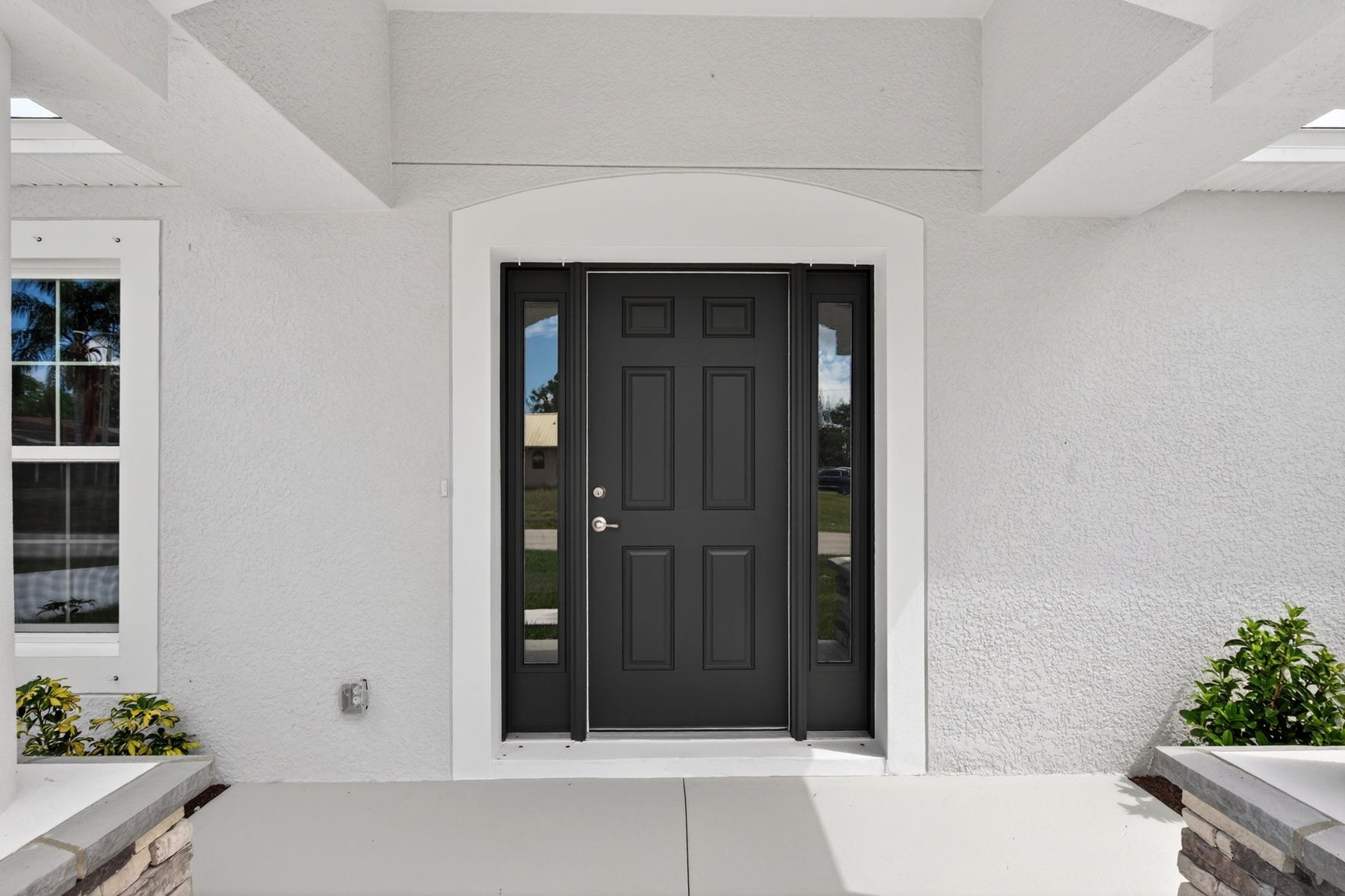 1098 Big Horn Circle NW Palm Bay FL 32907