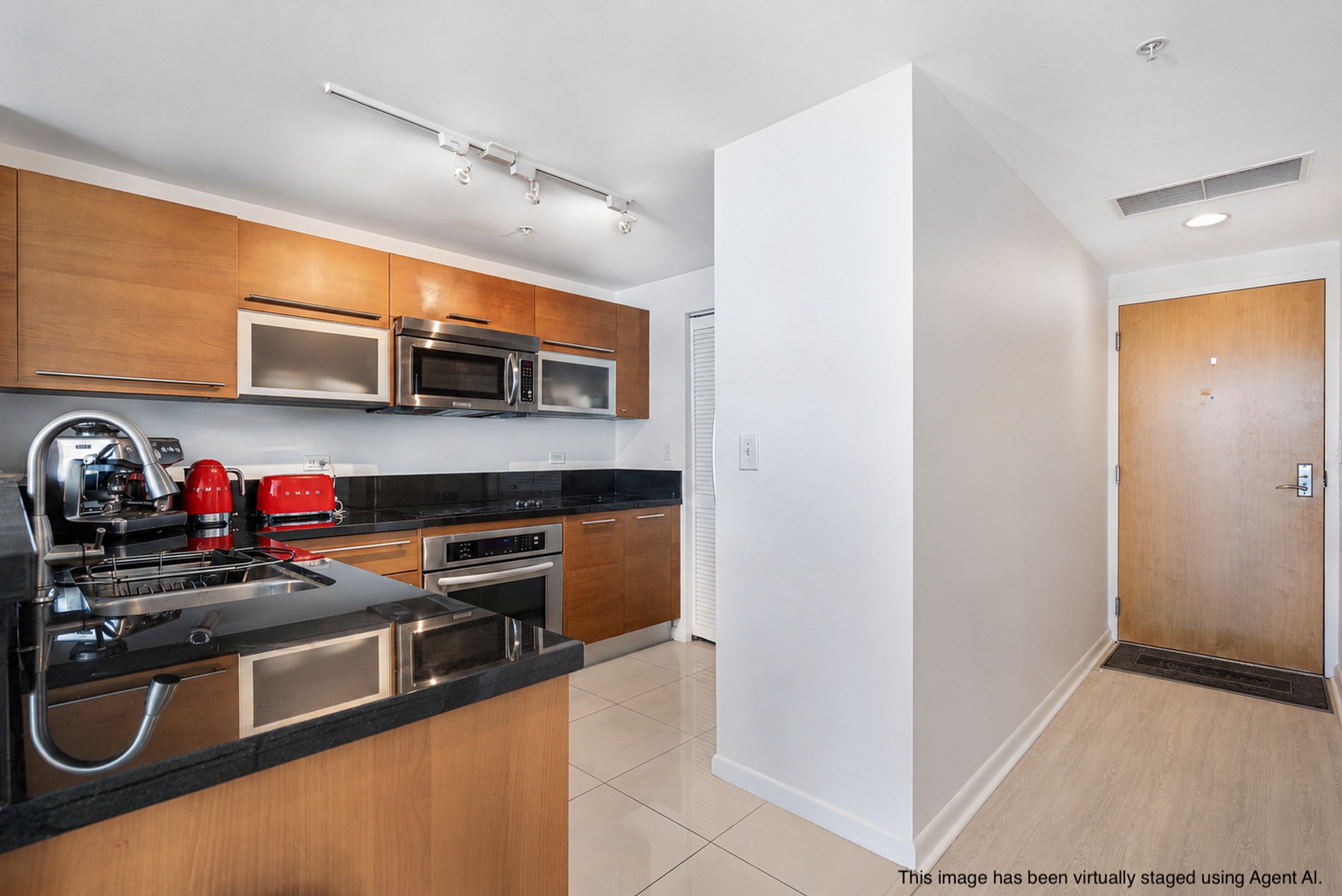 253 NE 2nd Street Miami FL 33132