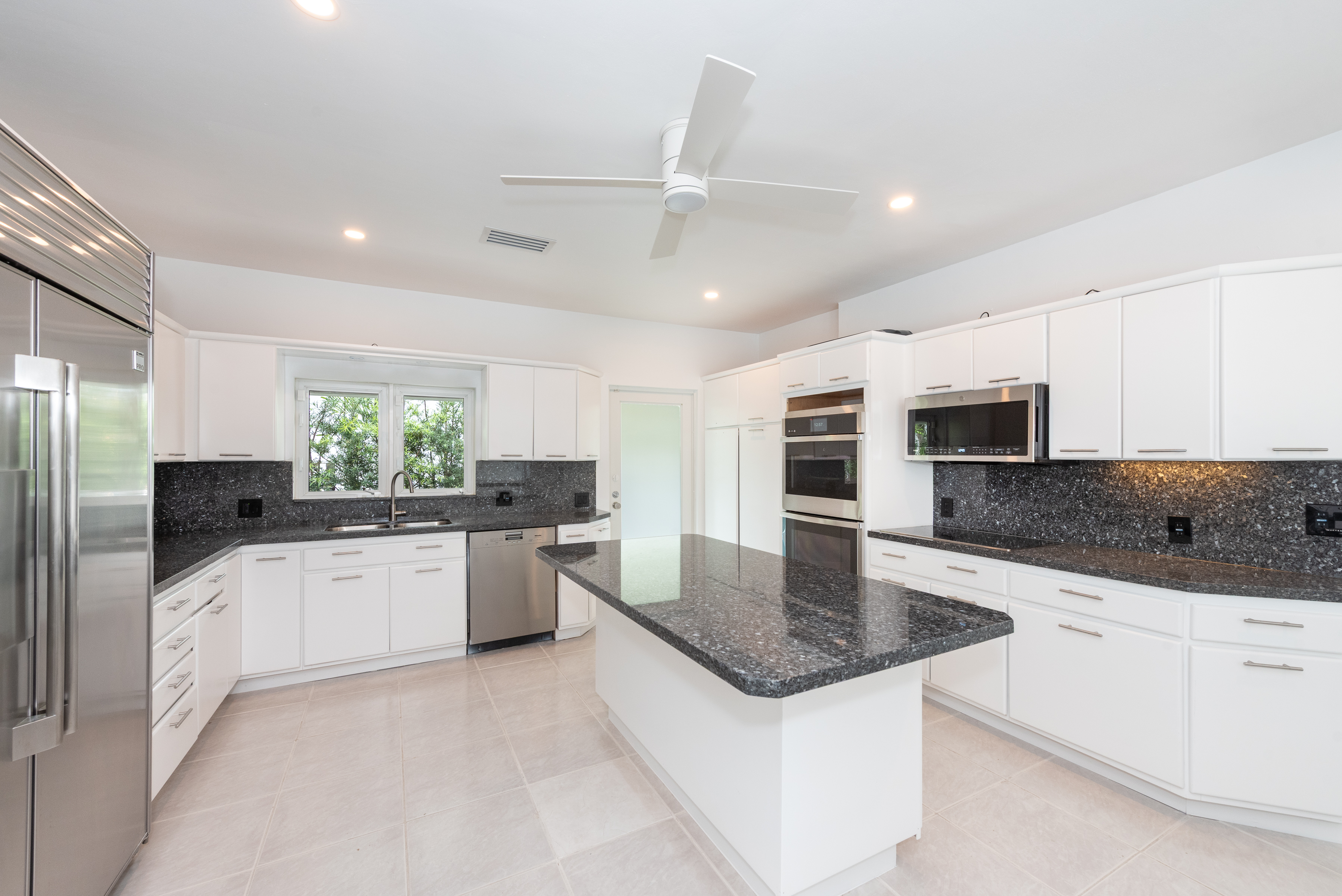 141 Cape Florida Drive Key Biscayne FL 33149