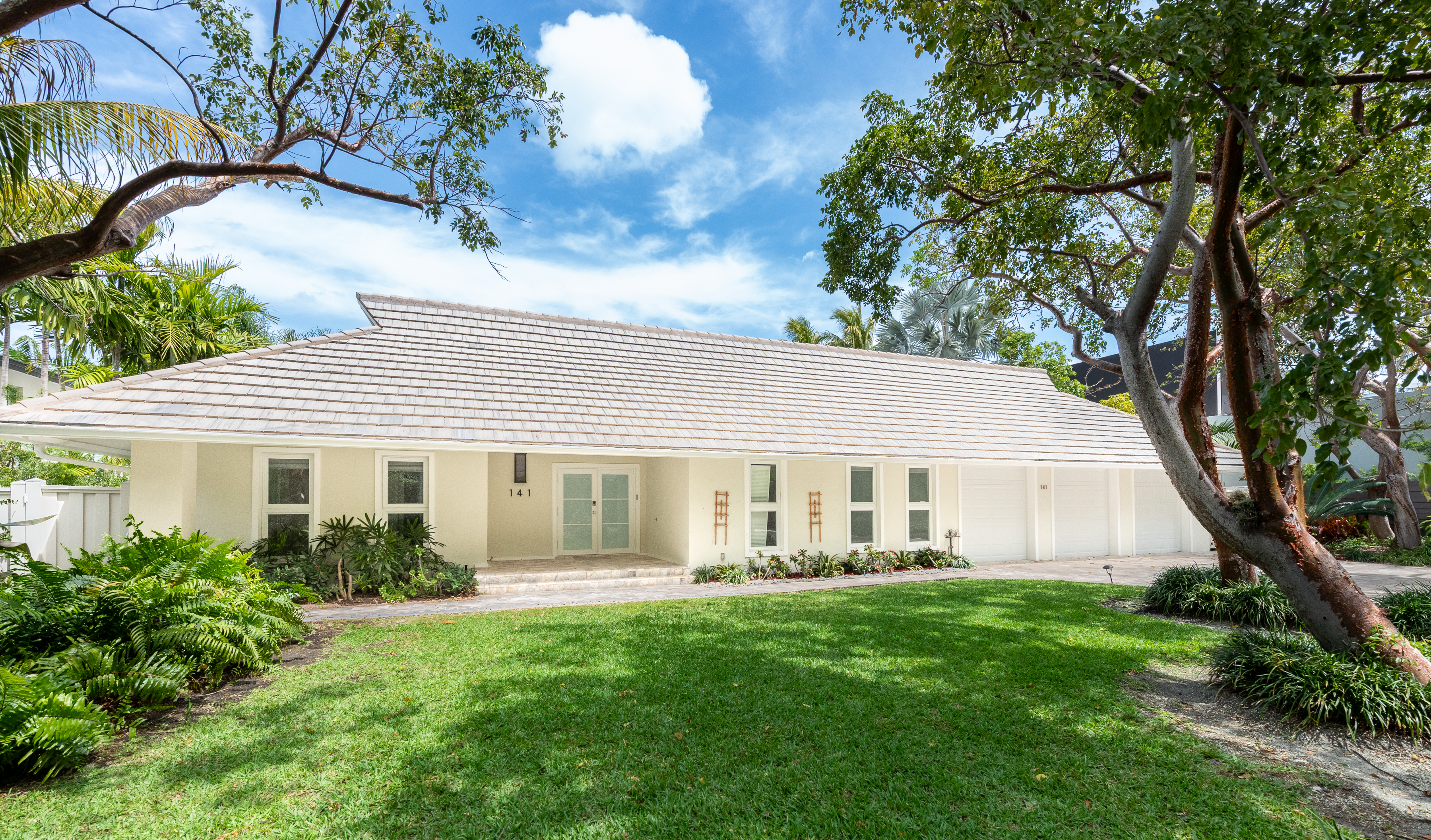 141 Cape Florida Drive Key Biscayne FL 33149