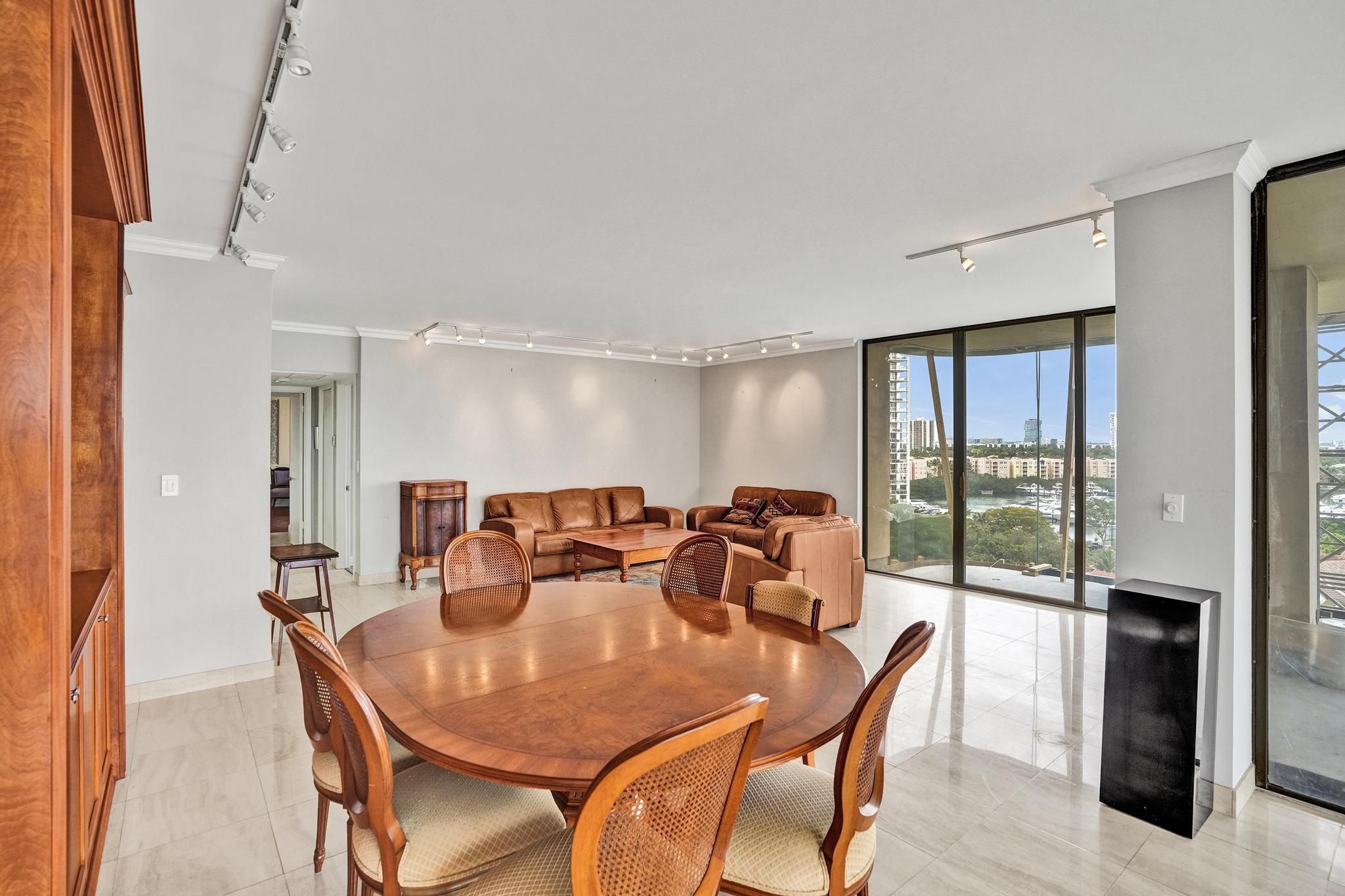 19355 Turnberry Way Aventura FL 33180