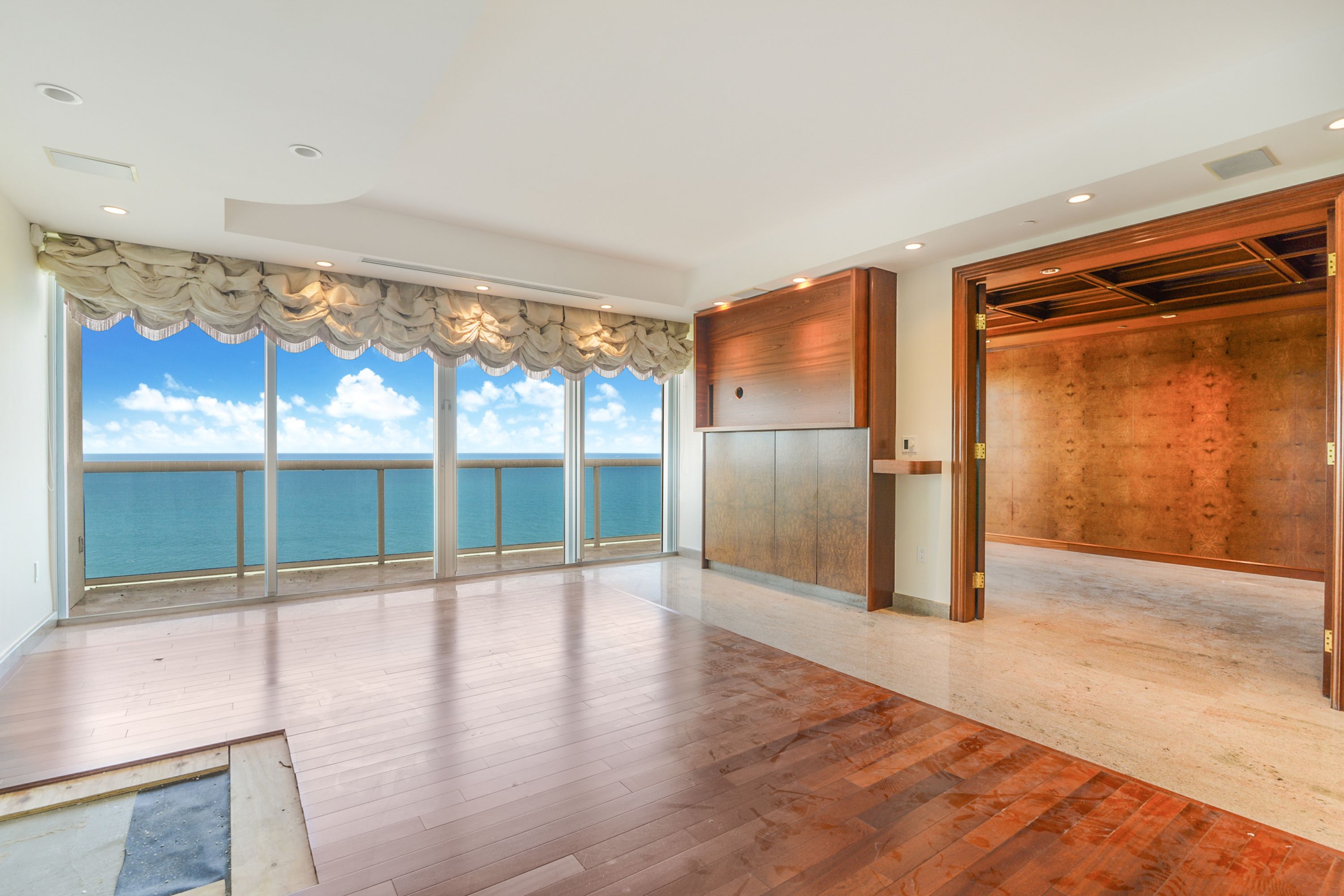 9601 Collins Avenue Bal Harbour FL 33154