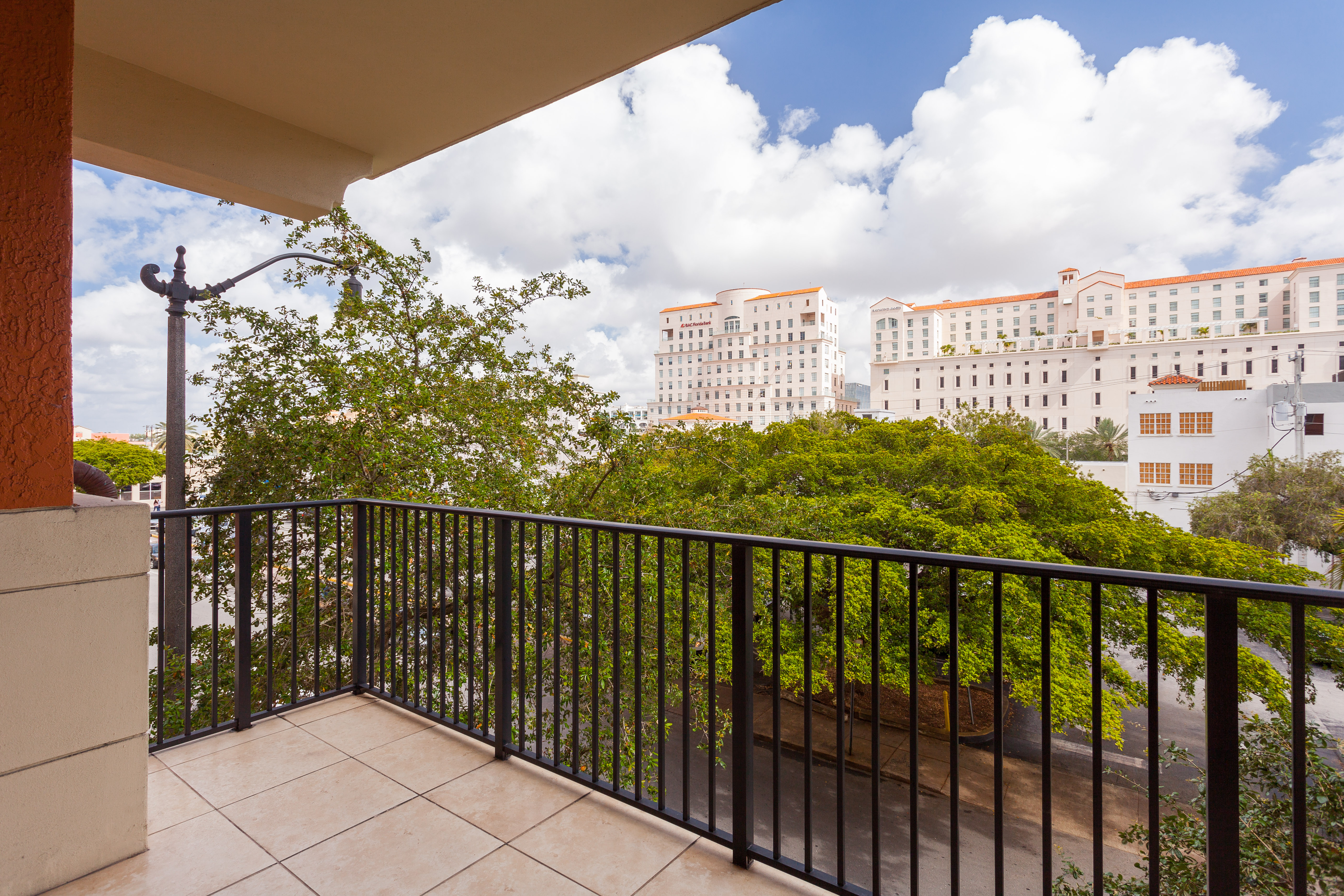 100 Andalusia Coral Gables FL 33134