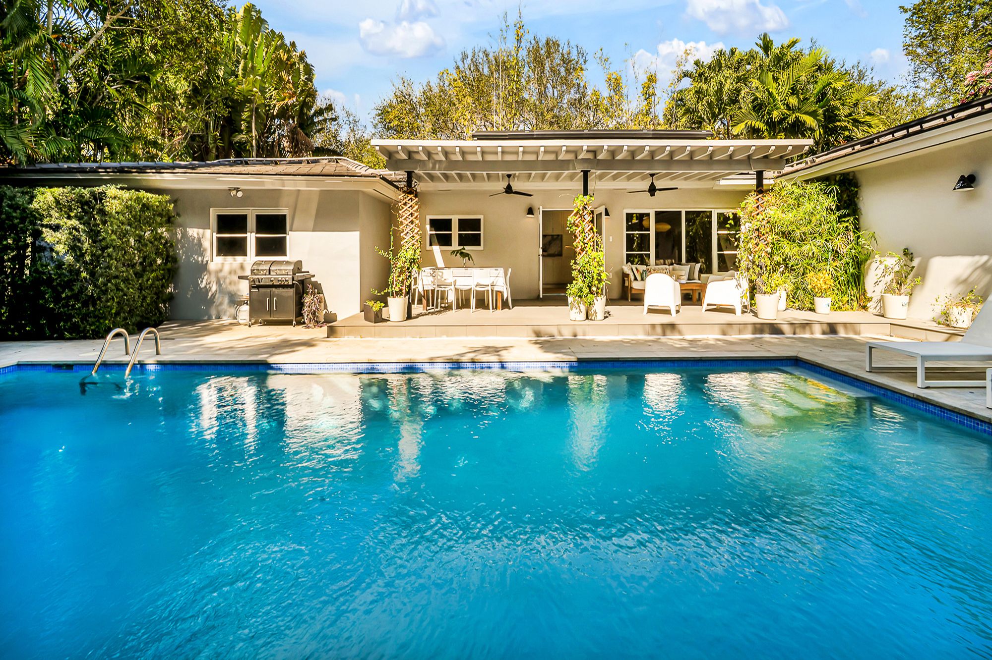 1010 Placetas Avenue Coral Gables FL 33146