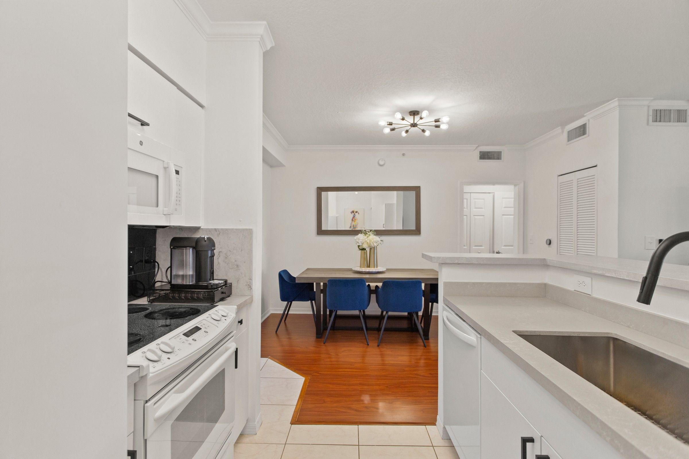 6831 SW 44th Street Miami FL 33155