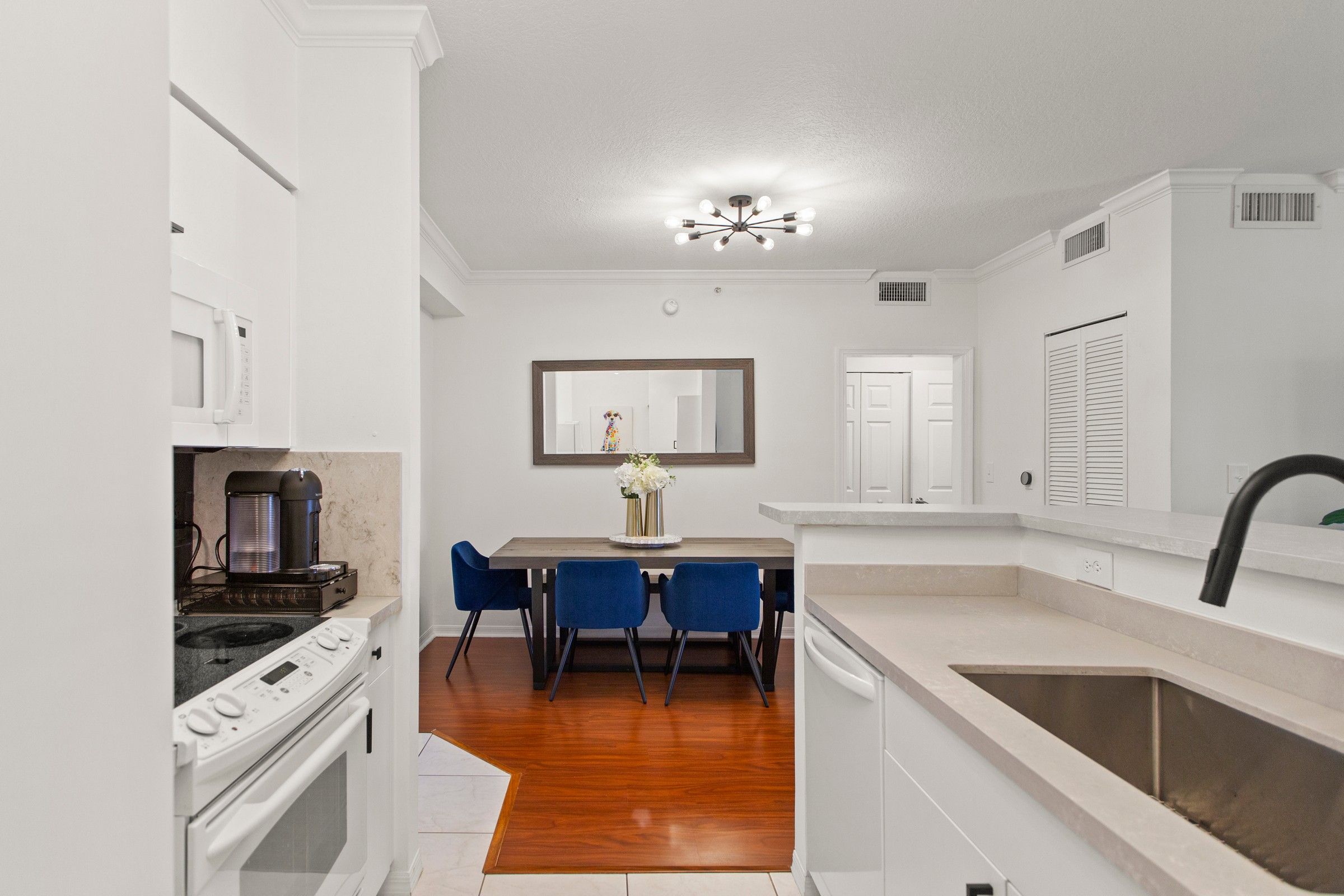 6831 SW 44th Street Miami FL 33155