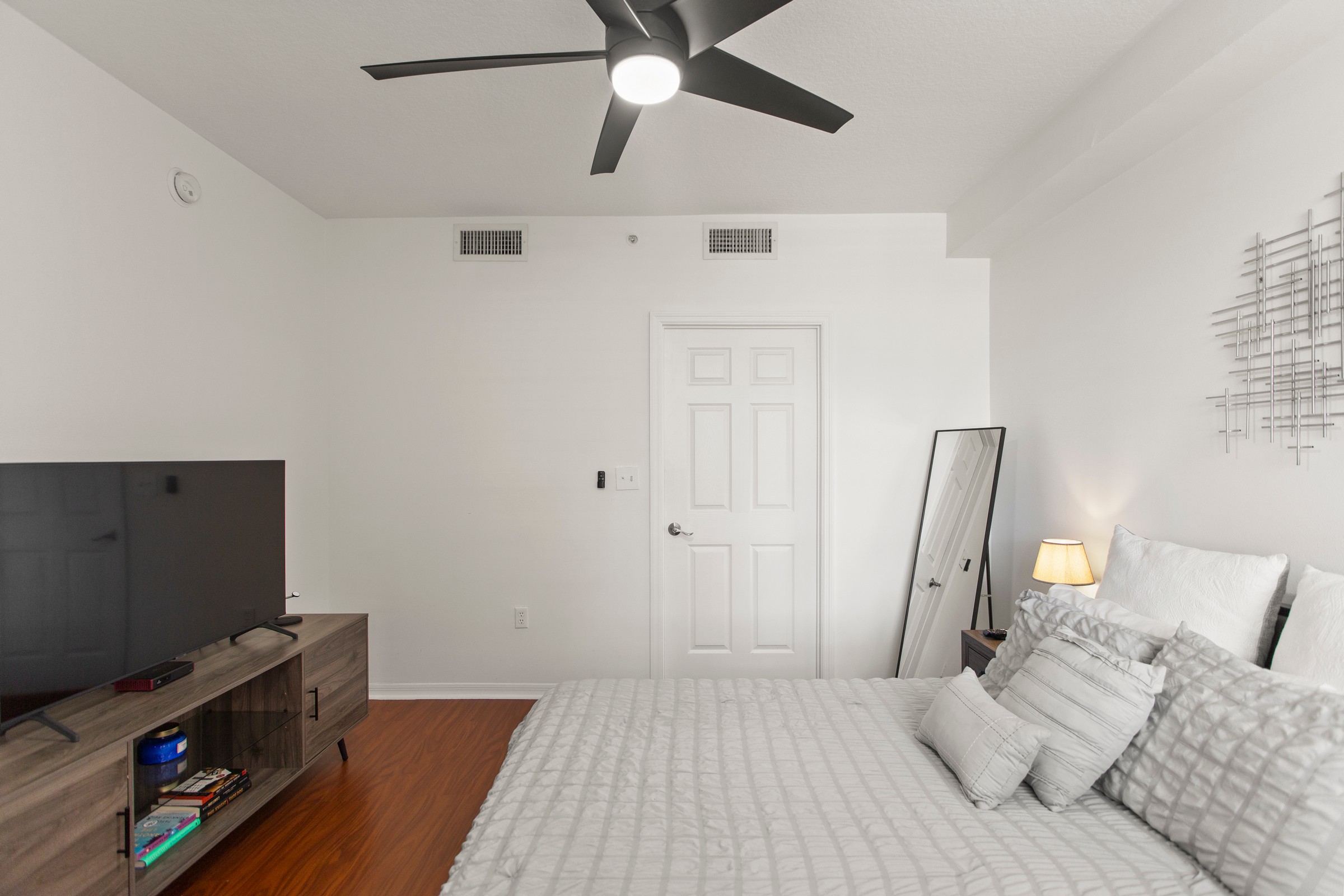6831 SW 44th Street Miami FL 33155
