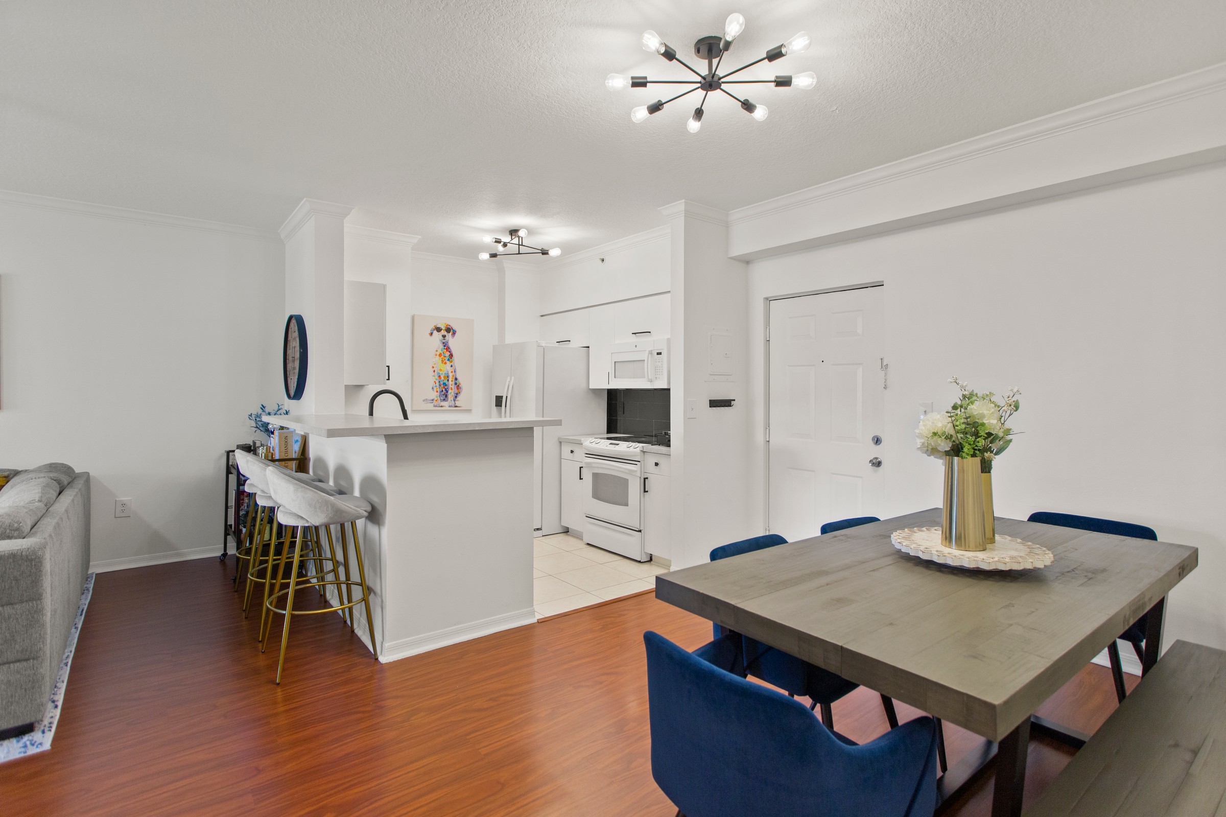 6831 SW 44th Street Miami FL 33155