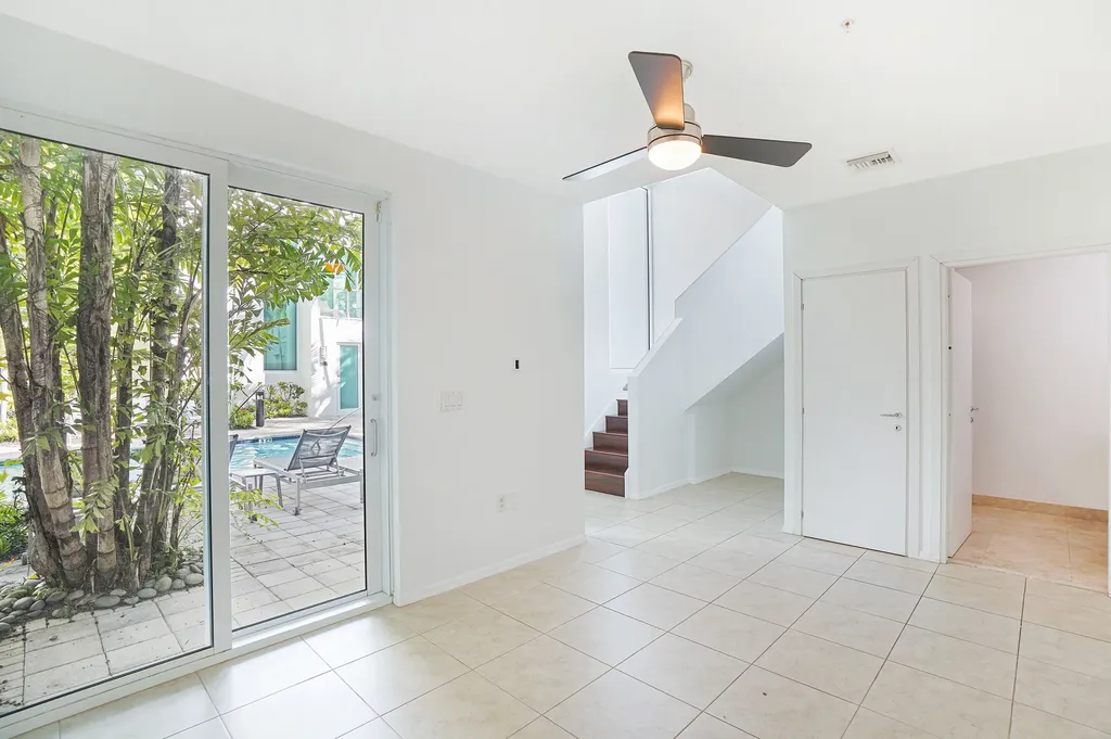 741 Northeast 4th Avenue Fort Lauderdale FL 33304