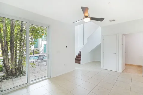 741 Northeast 4th Avenue Fort Lauderdale FL 33304