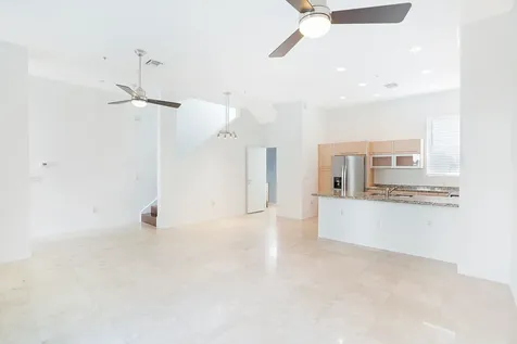 741 Northeast 4th Avenue Fort Lauderdale FL 33304