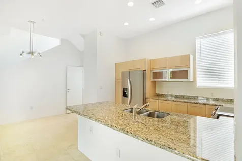 741 Northeast 4th Avenue Fort Lauderdale FL 33304