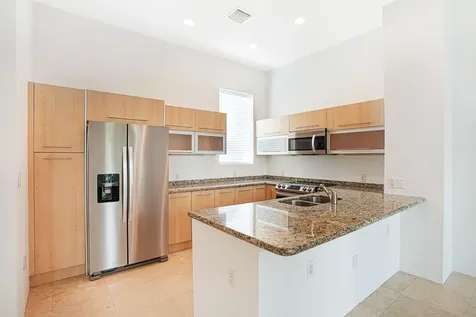 741 Northeast 4th Avenue Fort Lauderdale FL 33304