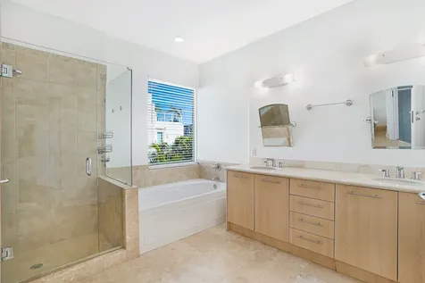 741 Northeast 4th Avenue Fort Lauderdale FL 33304