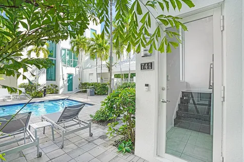 741 Northeast 4th Avenue Fort Lauderdale FL 33304