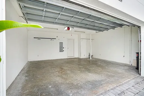 741 Northeast 4th Avenue Fort Lauderdale FL 33304