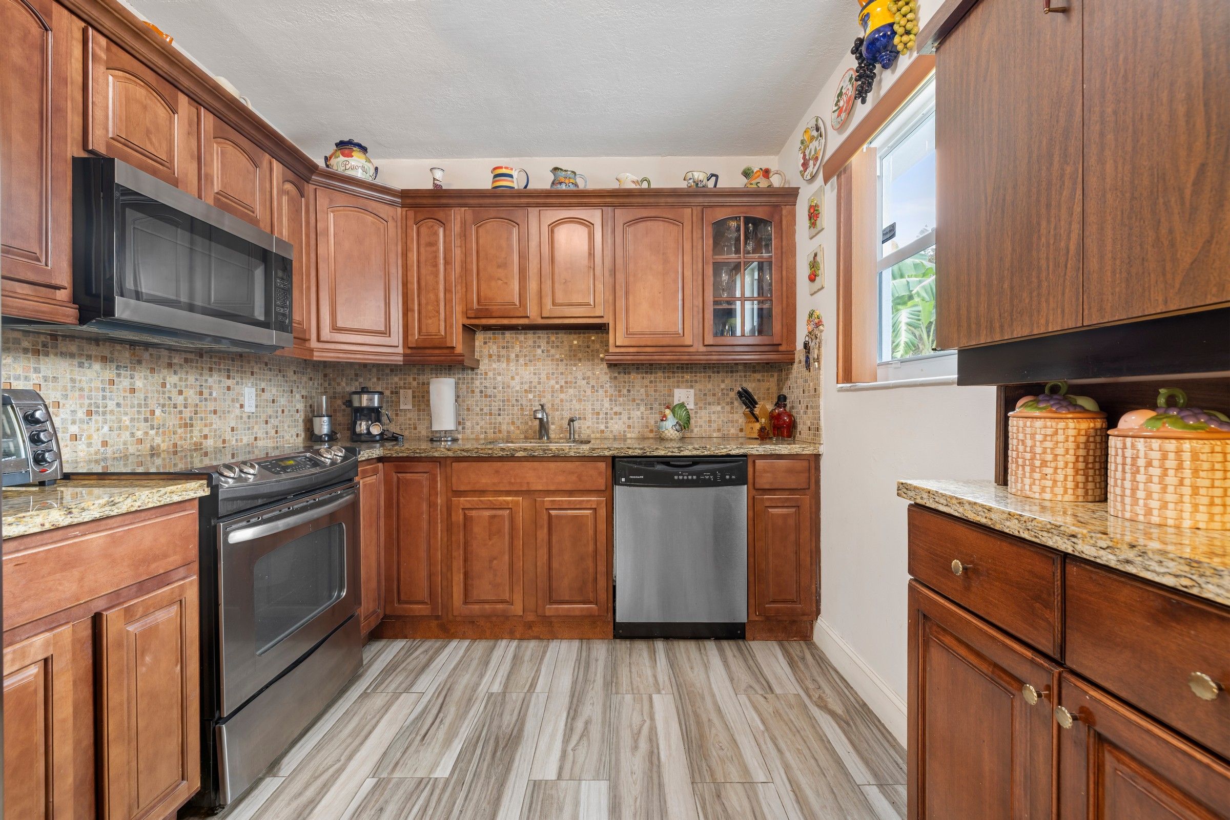 7840 SW 67th Avenue South Miami FL 33143