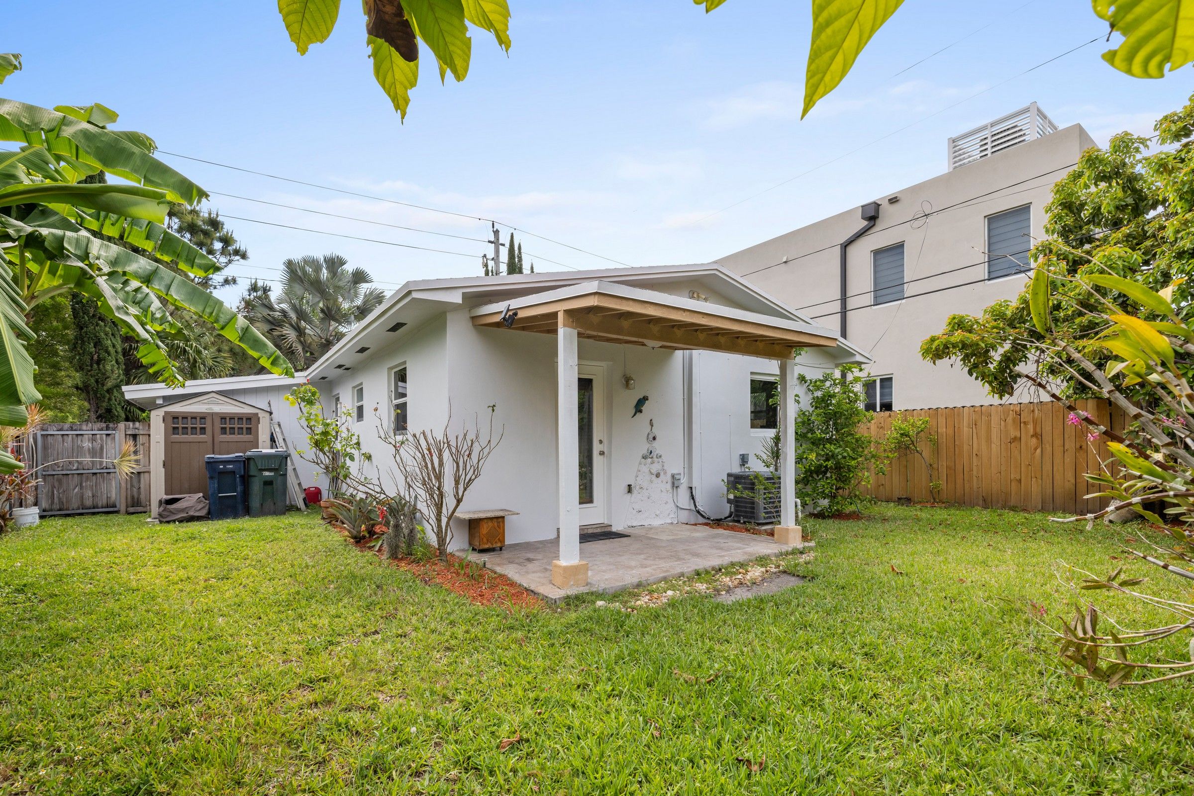 7840 SW 67th Avenue South Miami FL 33143