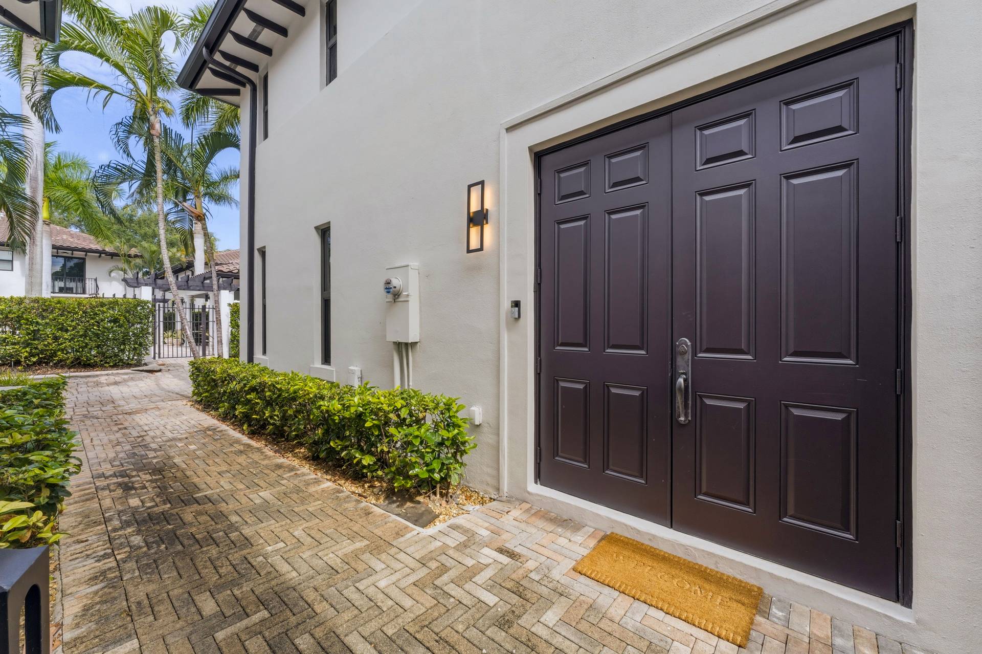 3036 Mcdonald Street Miami FL 33133