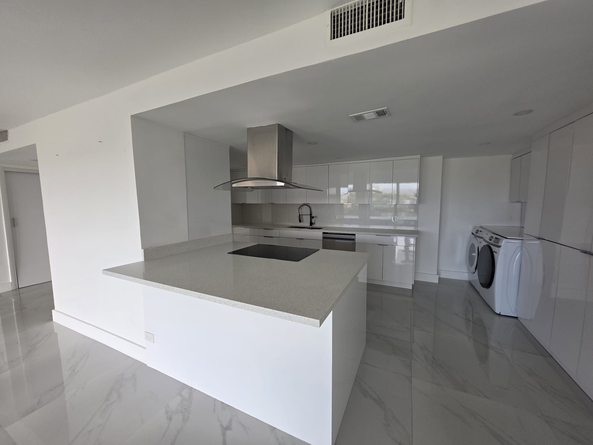 1800 NE 114th Street Miami FL 33181